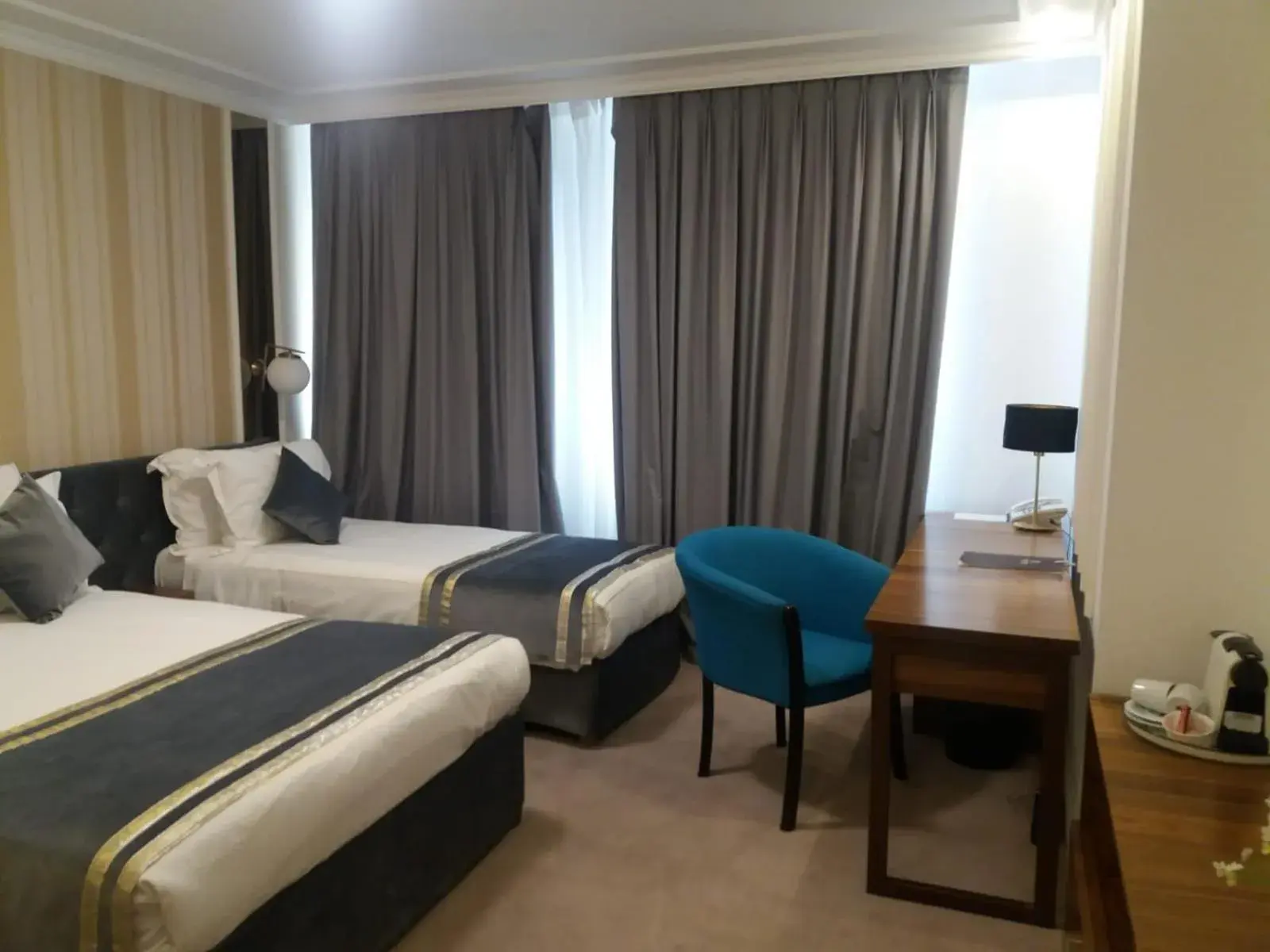 Coffee/tea facilities, Bed in Old Town Boutique Hotel Coffee/tea facilities, Bed in Old Town Boutique Hotel