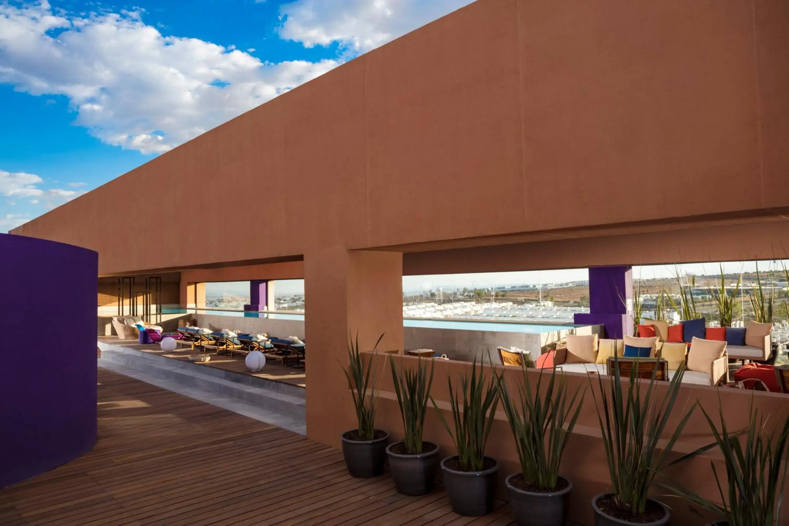 Swimming pool in Hyatt Centric Campestre Leon Swimming pool in Hyatt Centric Campestre Leon