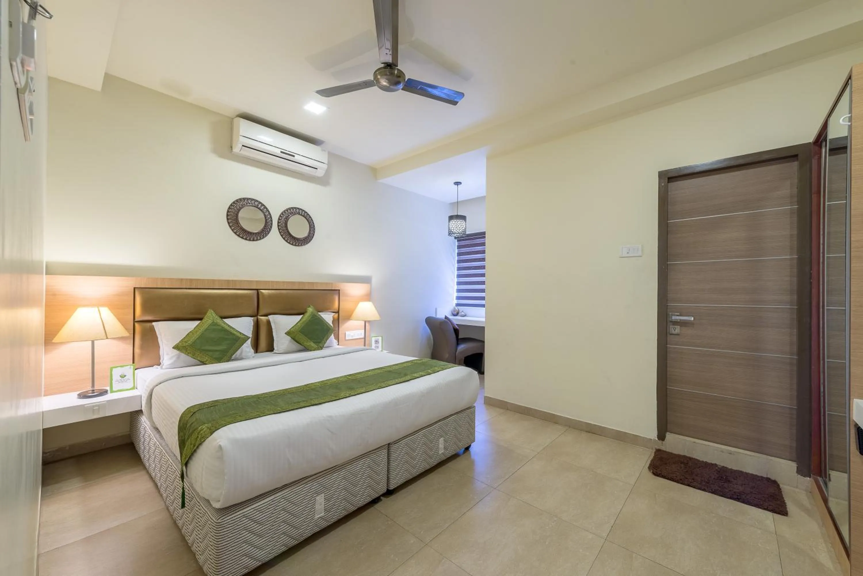 Bedroom, Bed in Treebo Nestlay Airport Alandur
