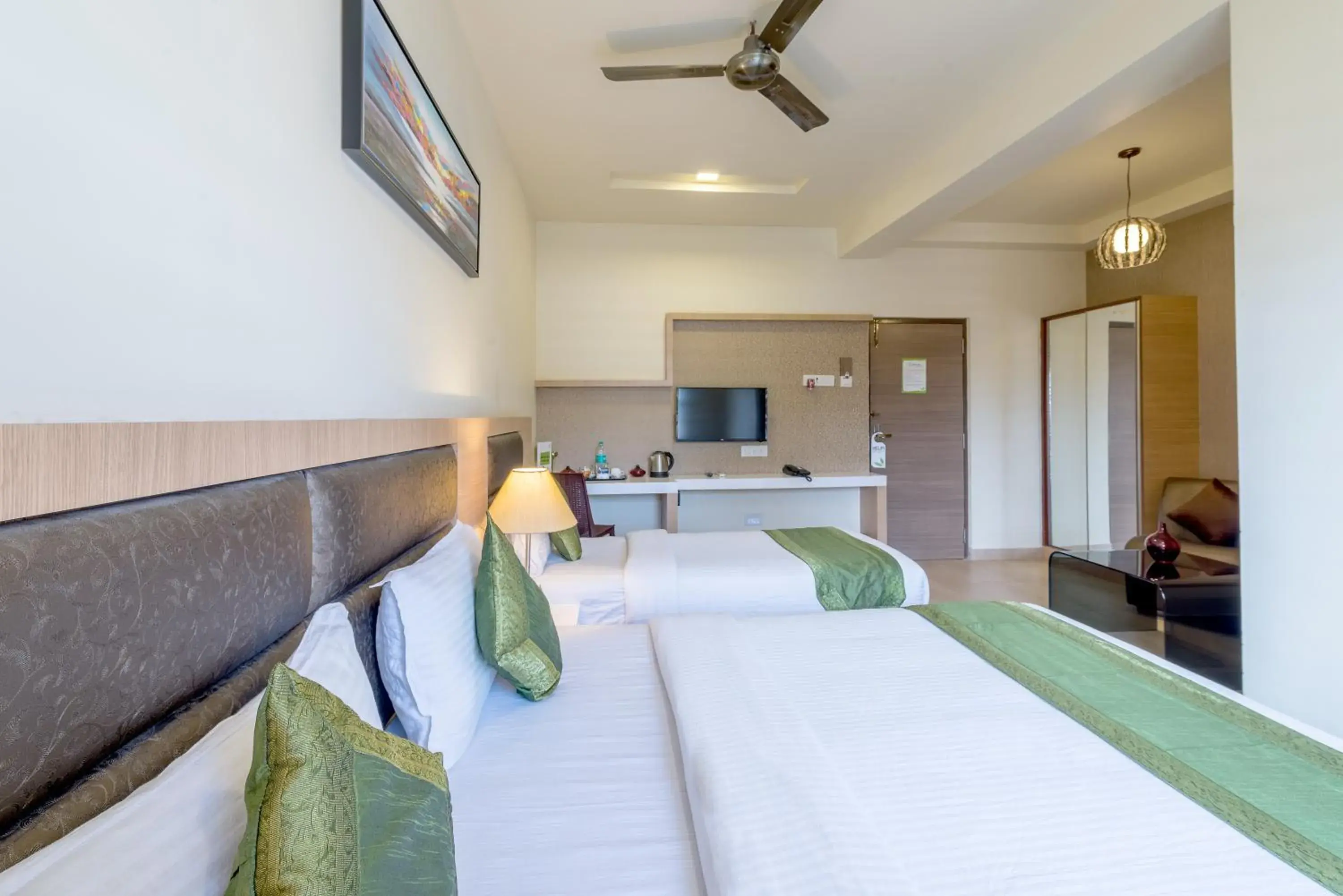 Bedroom, Bed in Treebo Nestlay Airport Alandur Bedroom, Bed in Treebo Nestlay Airport Alandur