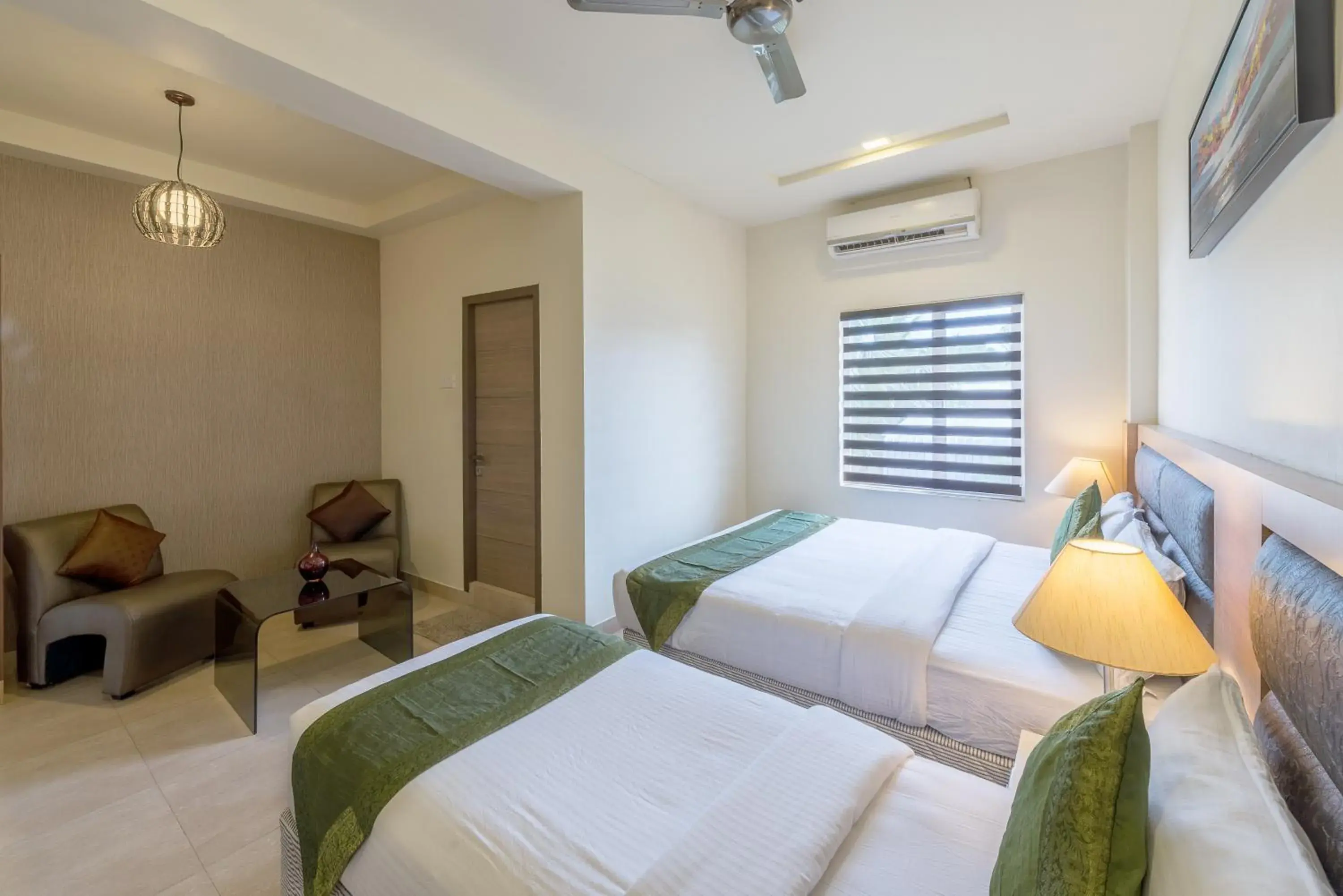 Bedroom, Bed in Treebo Nestlay Airport Alandur Bedroom, Bed in Treebo Nestlay Airport Alandur