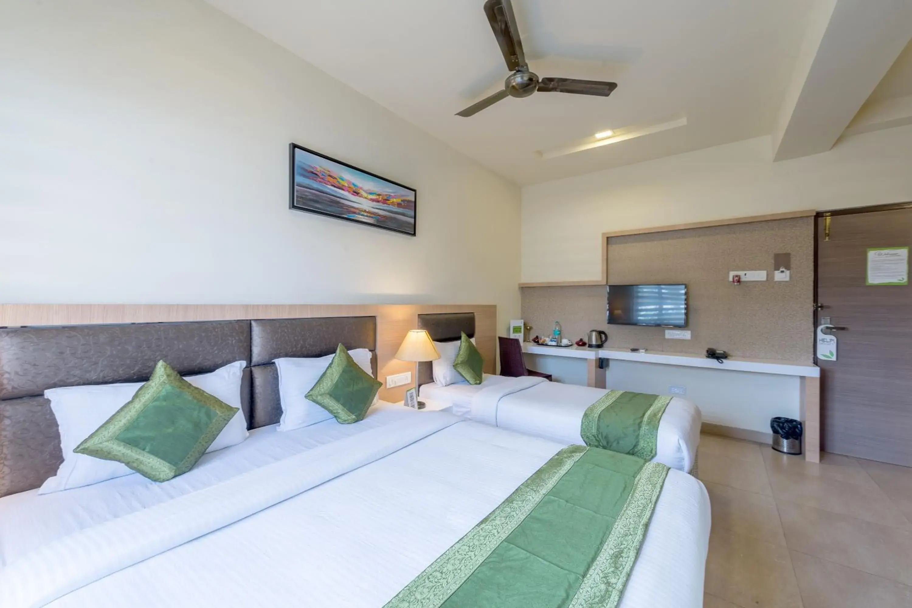Bedroom, Bed in Treebo Nestlay Airport Alandur Bedroom, Bed in Treebo Nestlay Airport Alandur