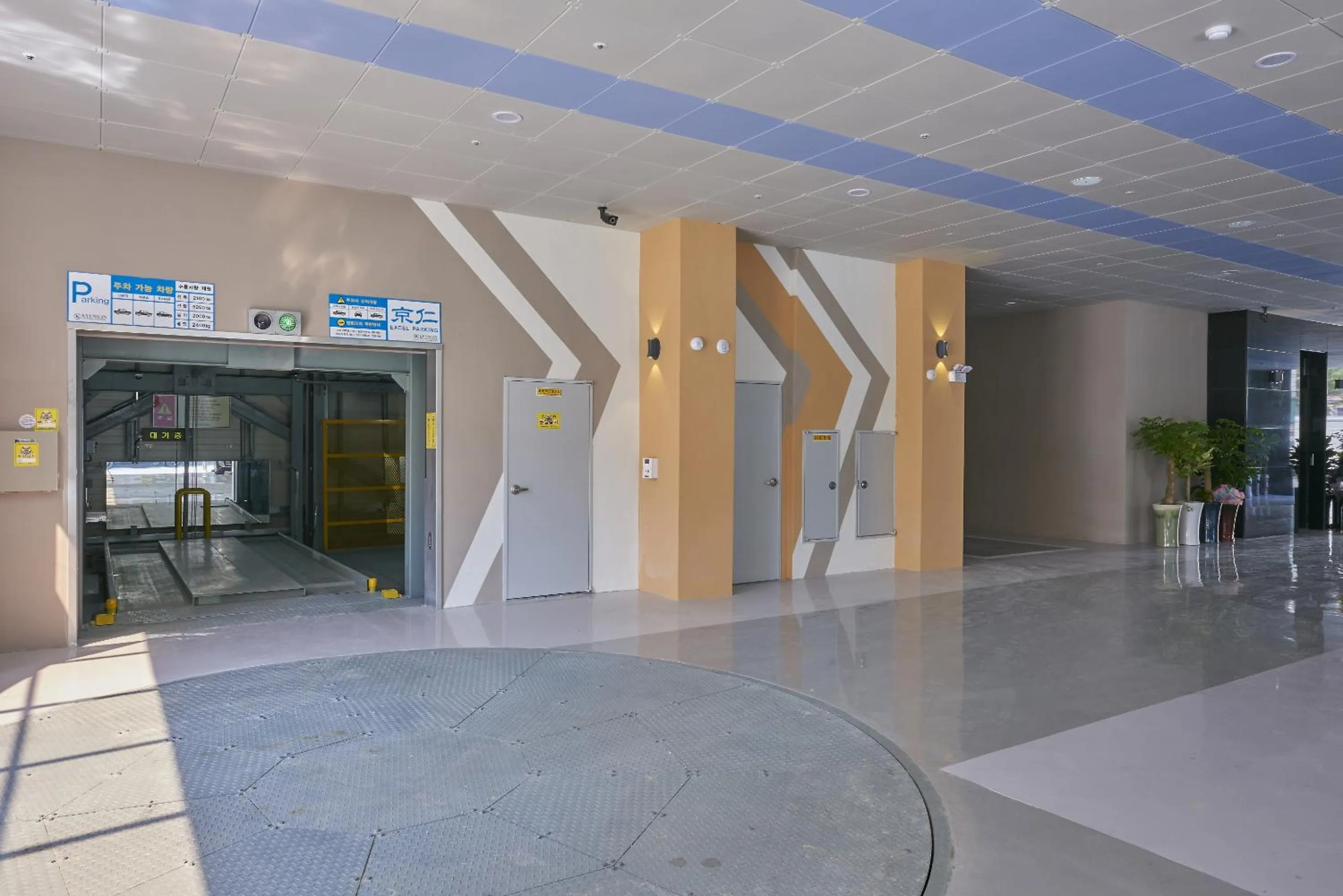 Facade/entrance in Dubai Hotel