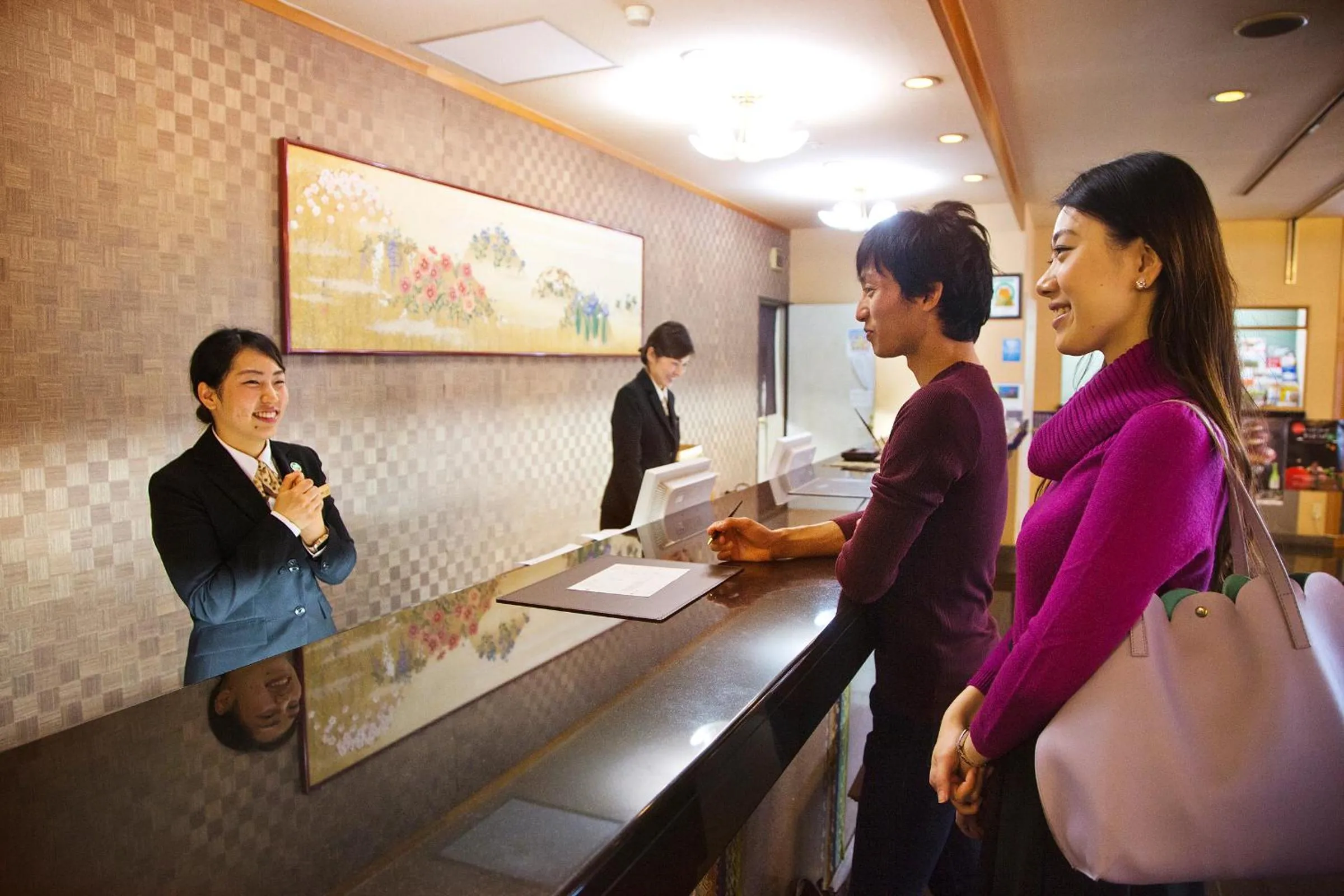 Guests in Yunaginoyu Hotel Hanajyukai