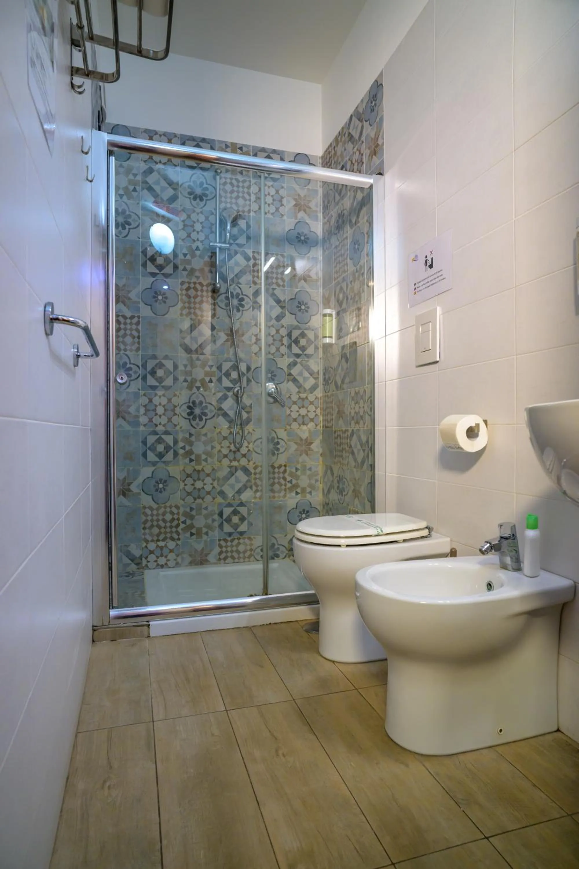 Shower in B&B Amalfi Coast Salerno