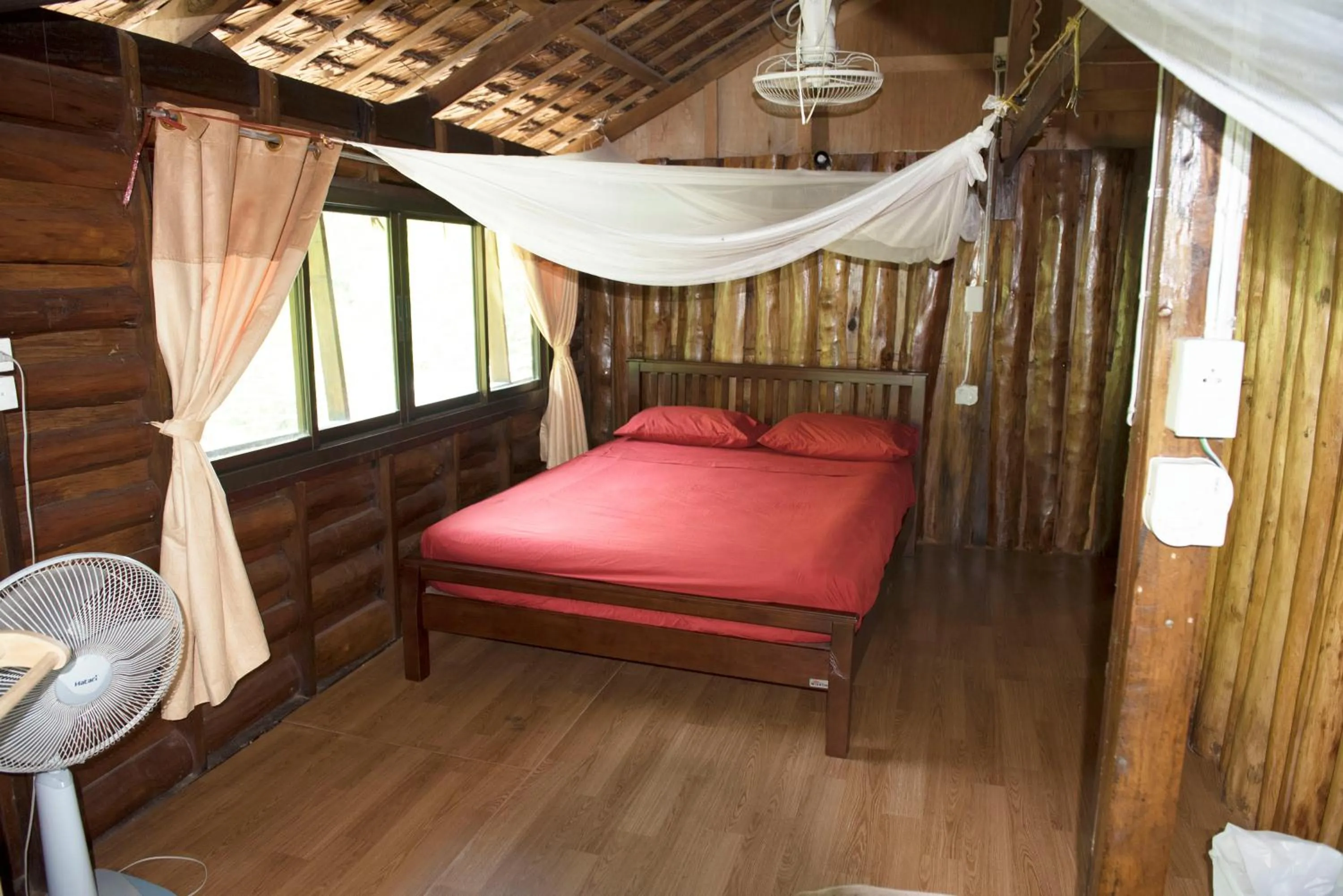 Deluxe Triple Room in Sunflower Boathouse