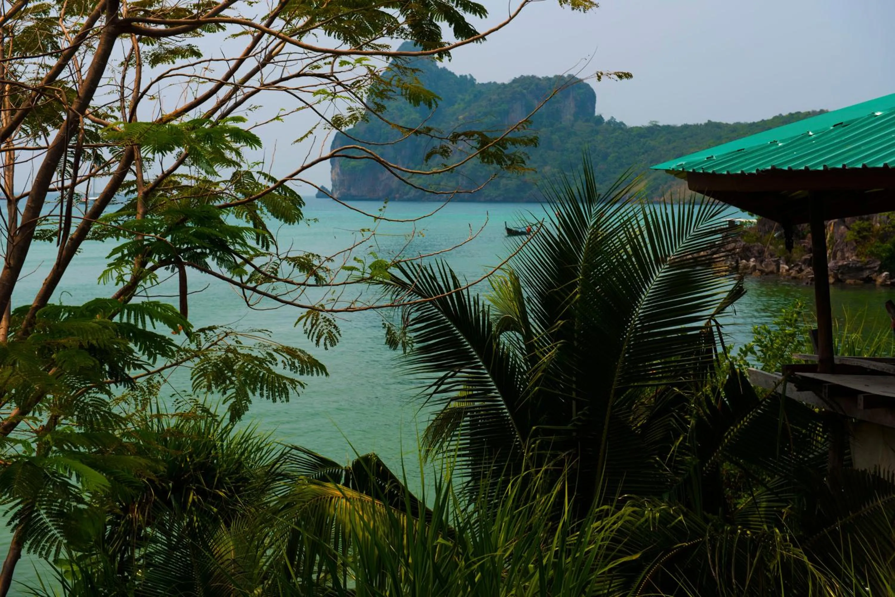 Queen Room with Sea View in Sunflower Boathouse