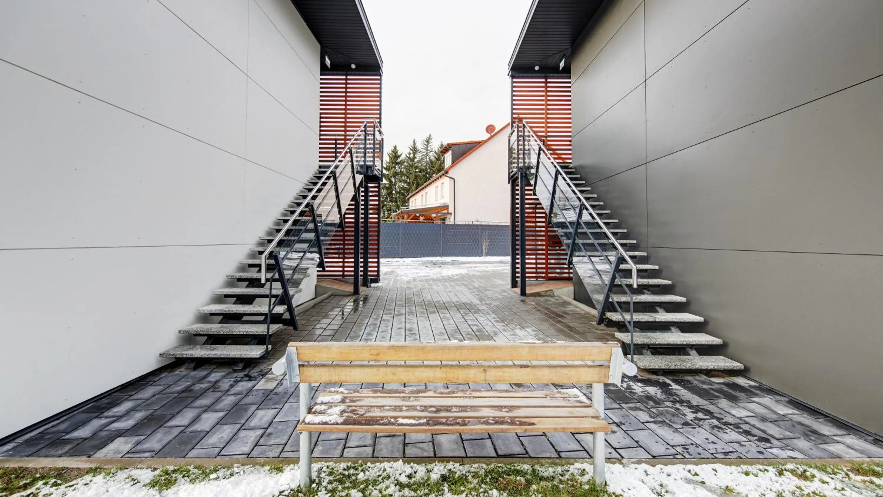 Facade/entrance in 24Seven Hotel Nürnberg