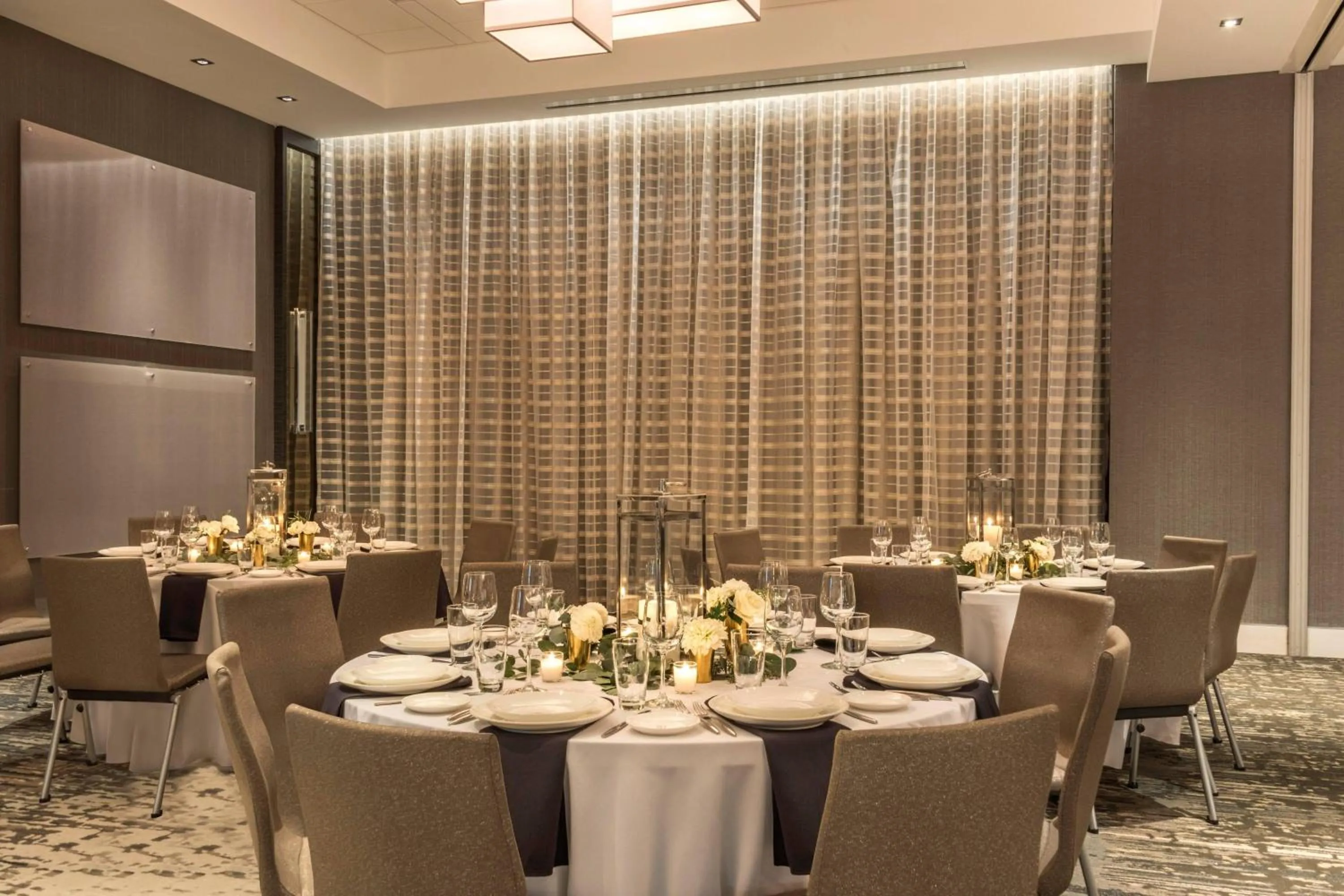 Banquet/Function facilities in AC Hotel Asheville Downtown