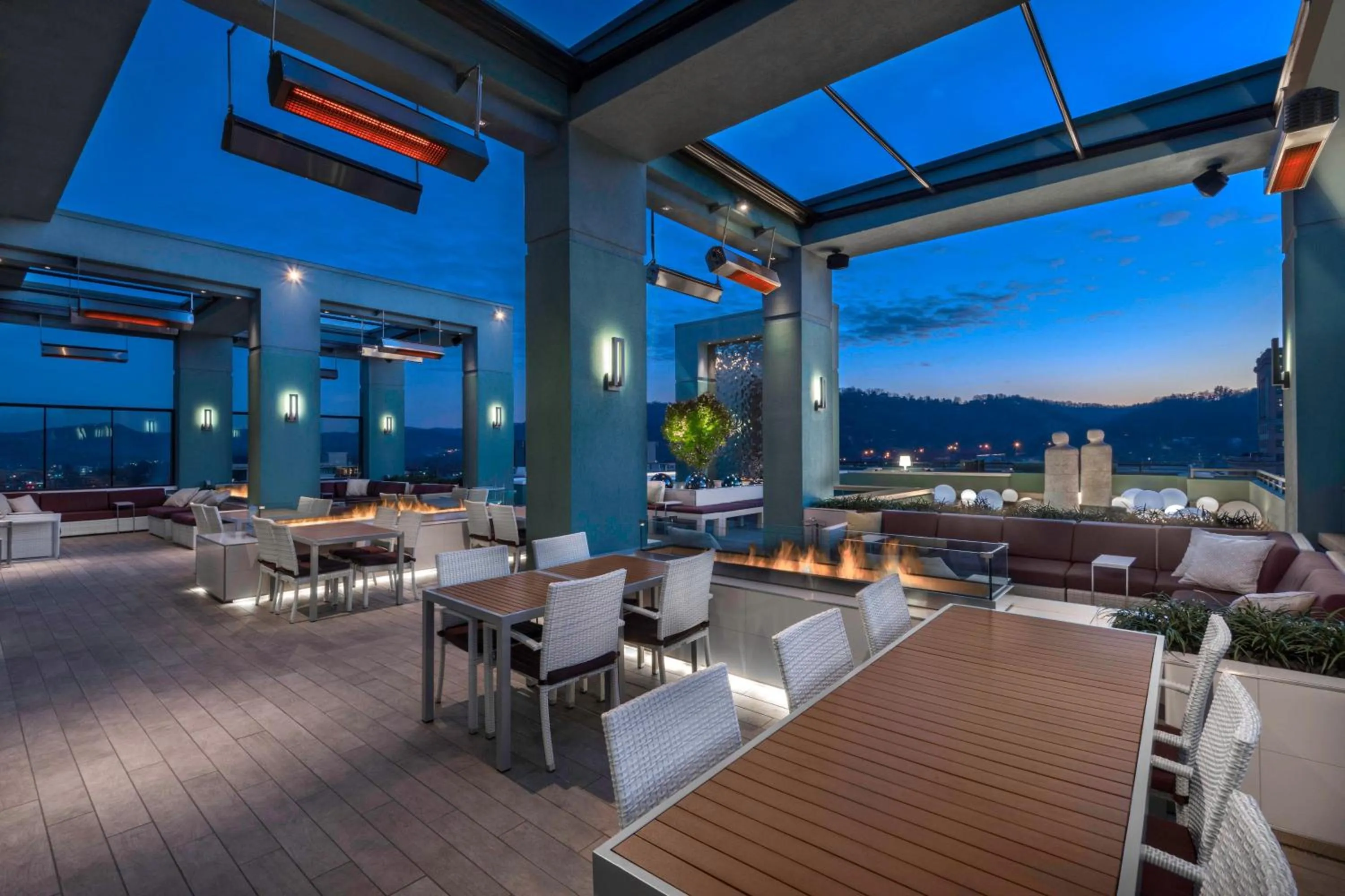 Restaurant/places to eat in AC Hotel Asheville Downtown