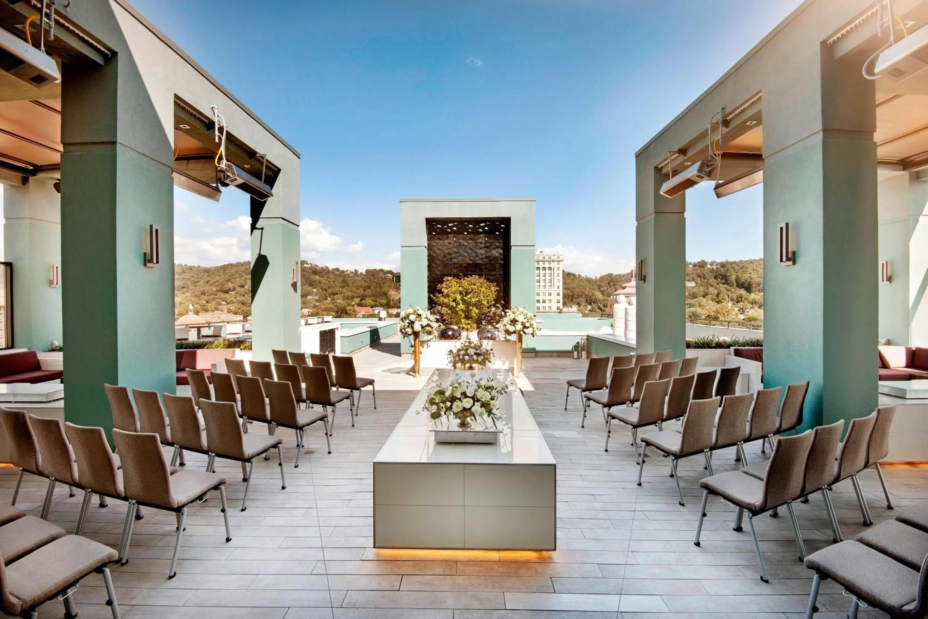 Banquet/Function facilities in AC Hotel Asheville Downtown