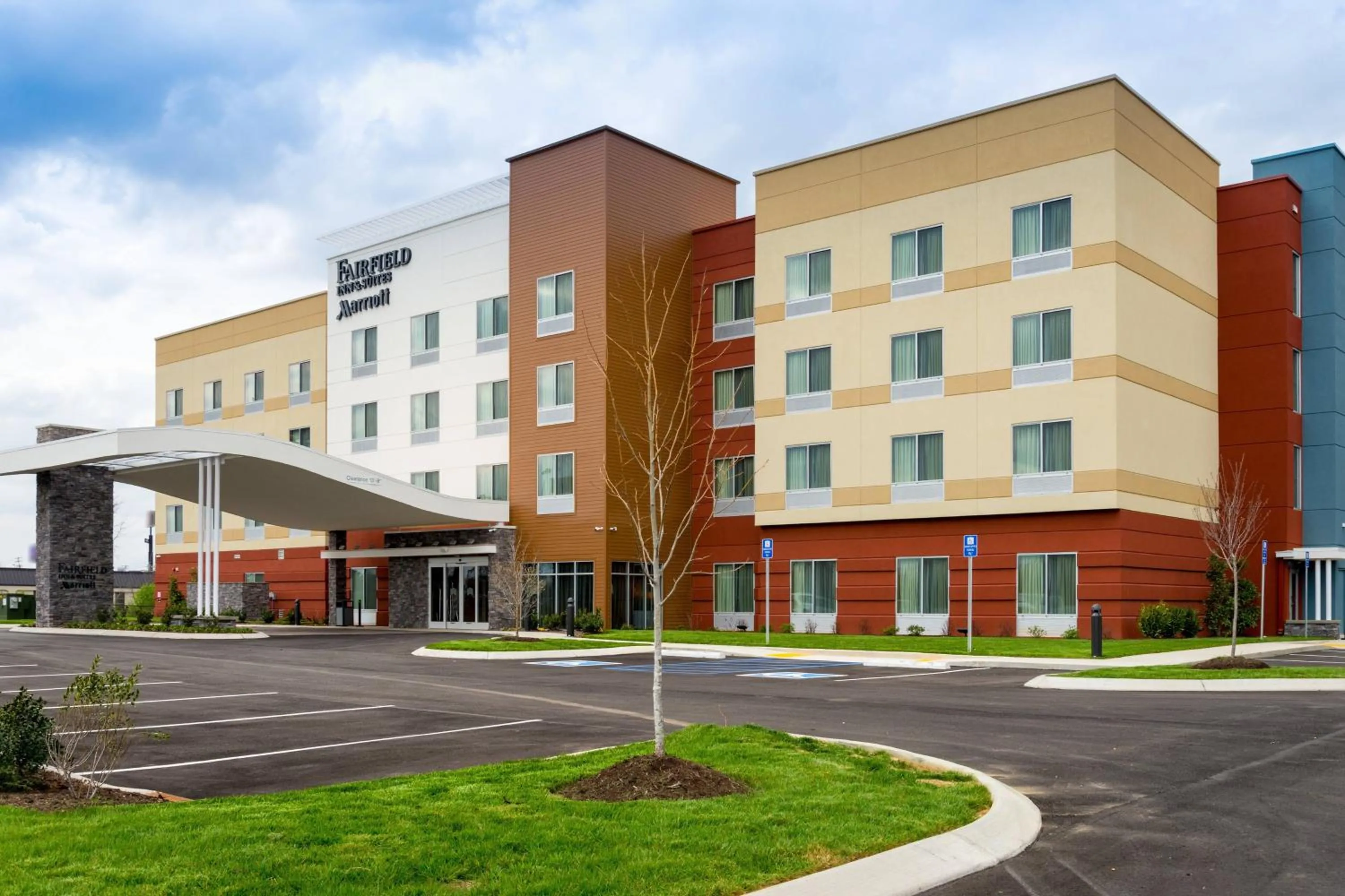 Property building in Fairfield Inn & Suites by Marriott Dickson
