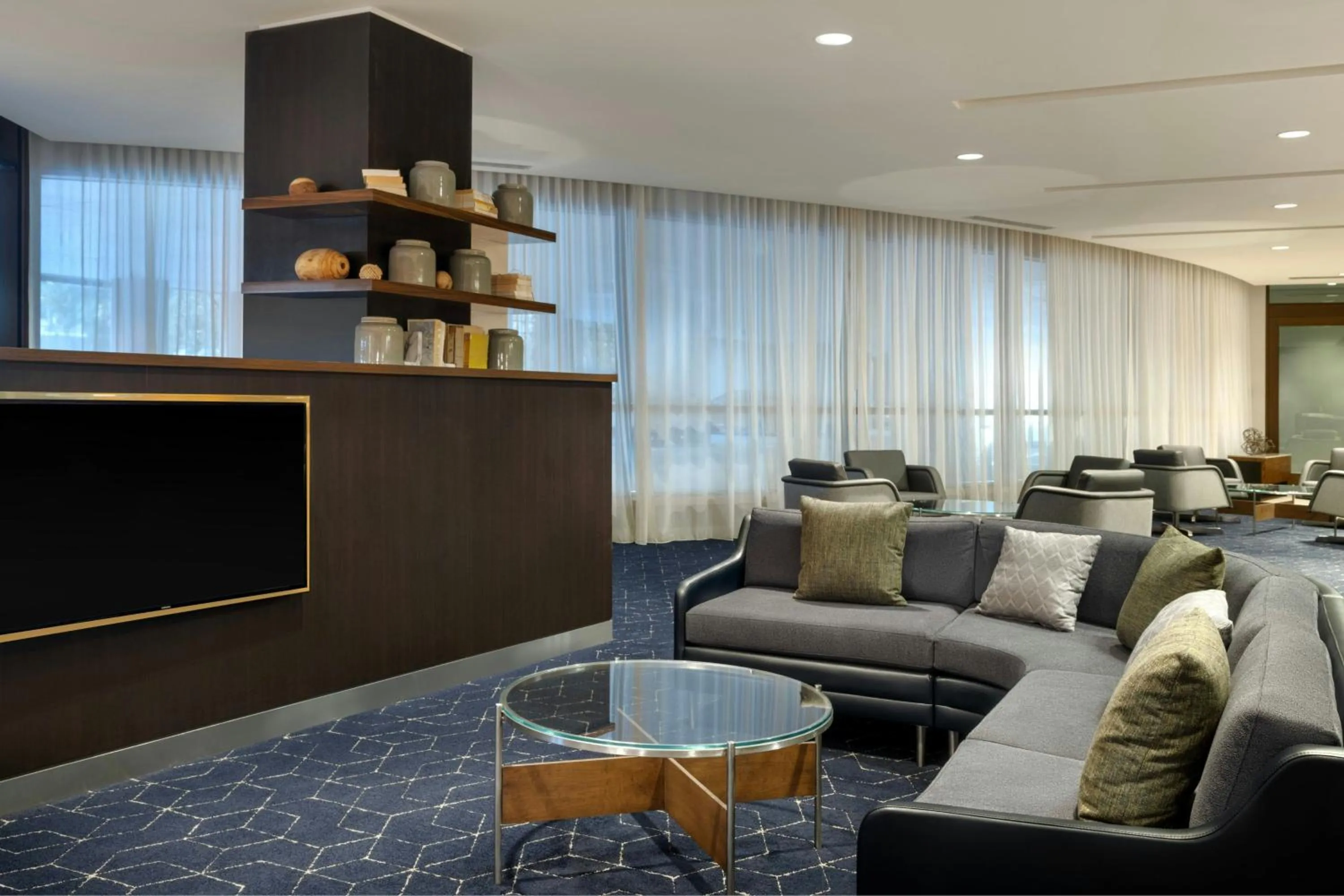 Lobby or reception in Courtyard by Marriott Redwood City