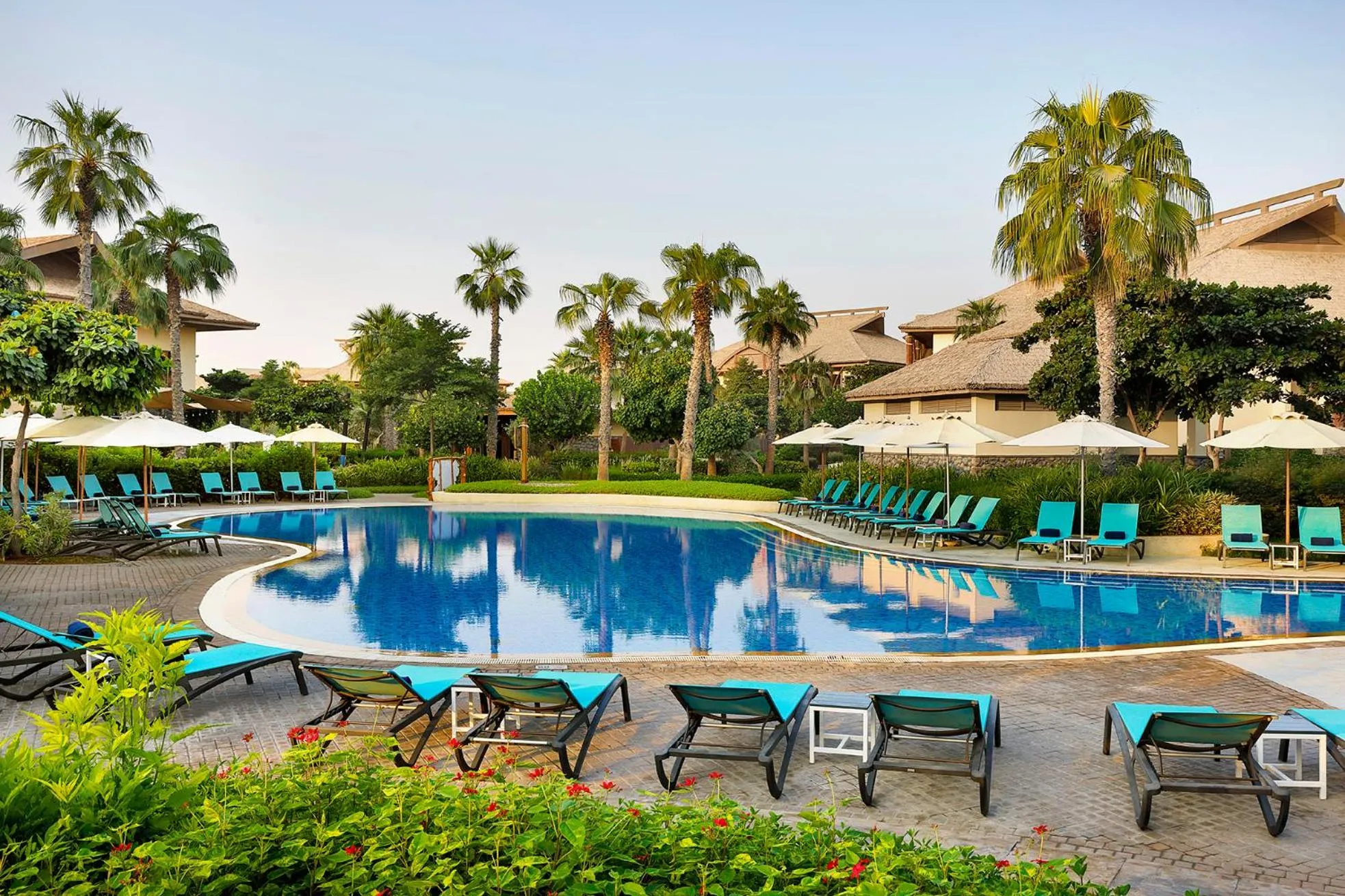 People in Lapita, Dubai Parks and Resorts, Autograph Collection