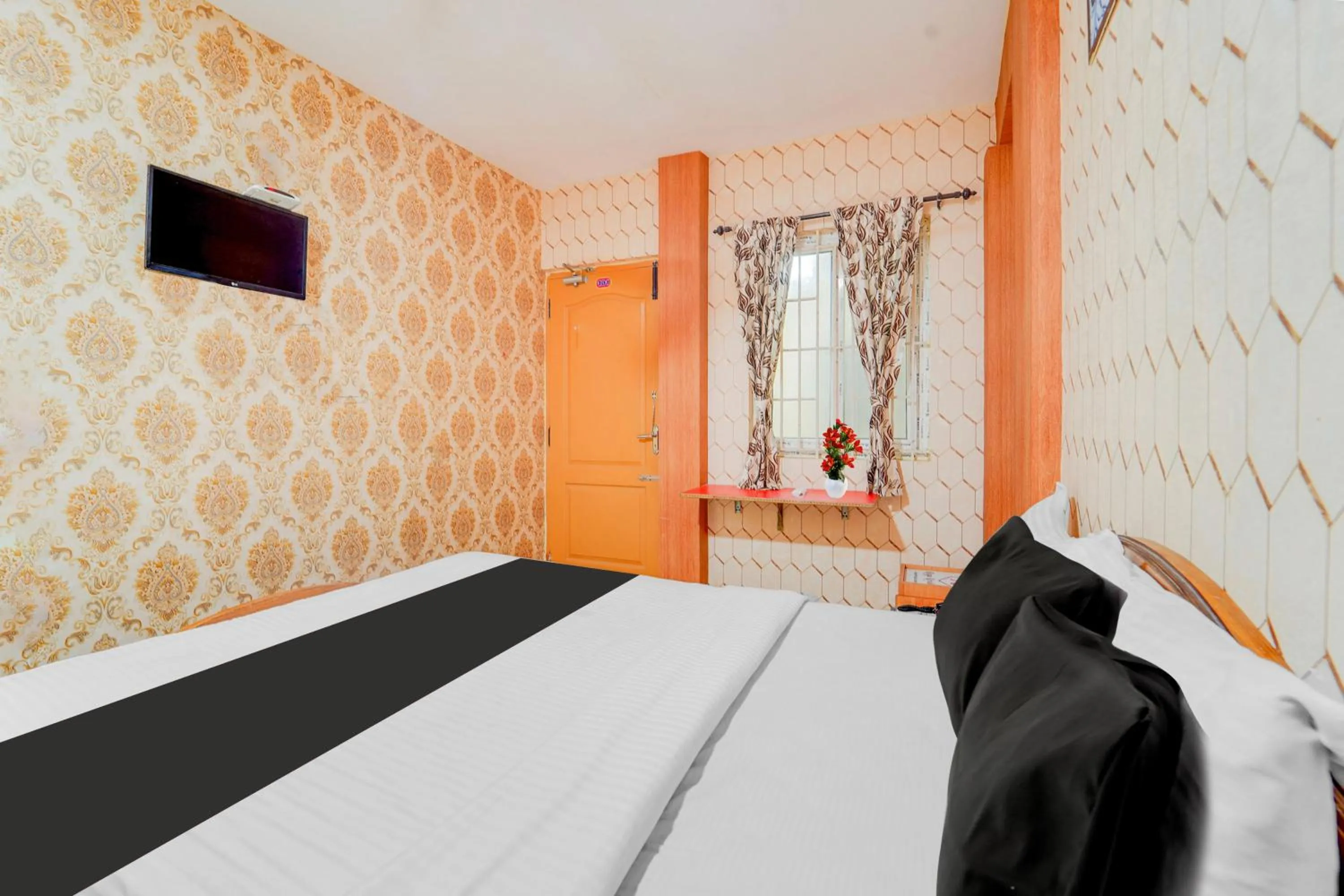 Bedroom, Bed in Super Hotel O Airport Road Coimbatore