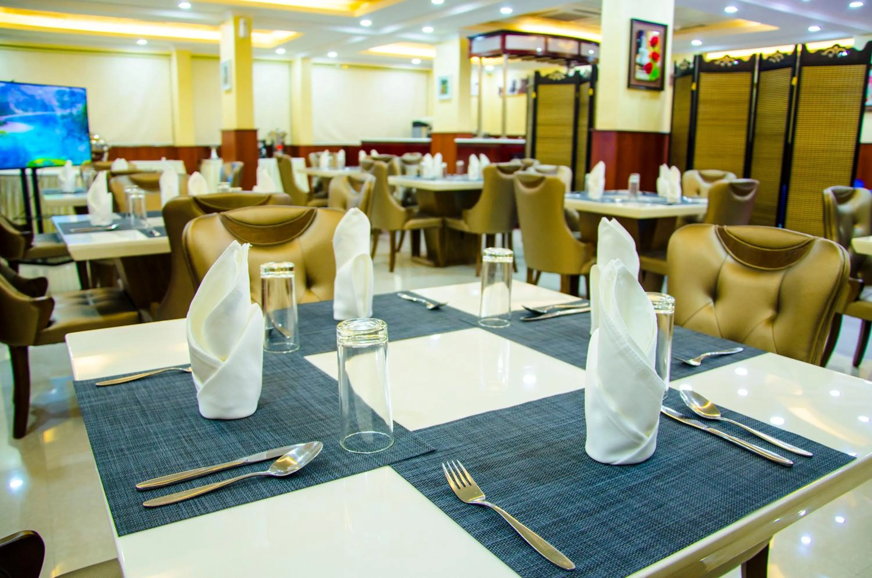 Restaurant/places to eat in Jubail Inn