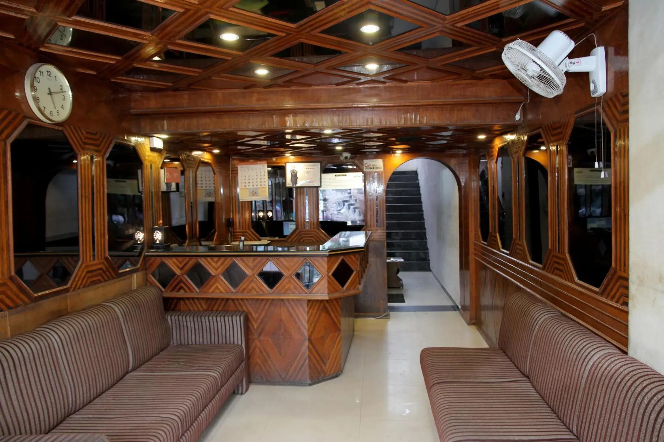 Lobby or reception in Hotel Raj Lobby or reception in Hotel Raj