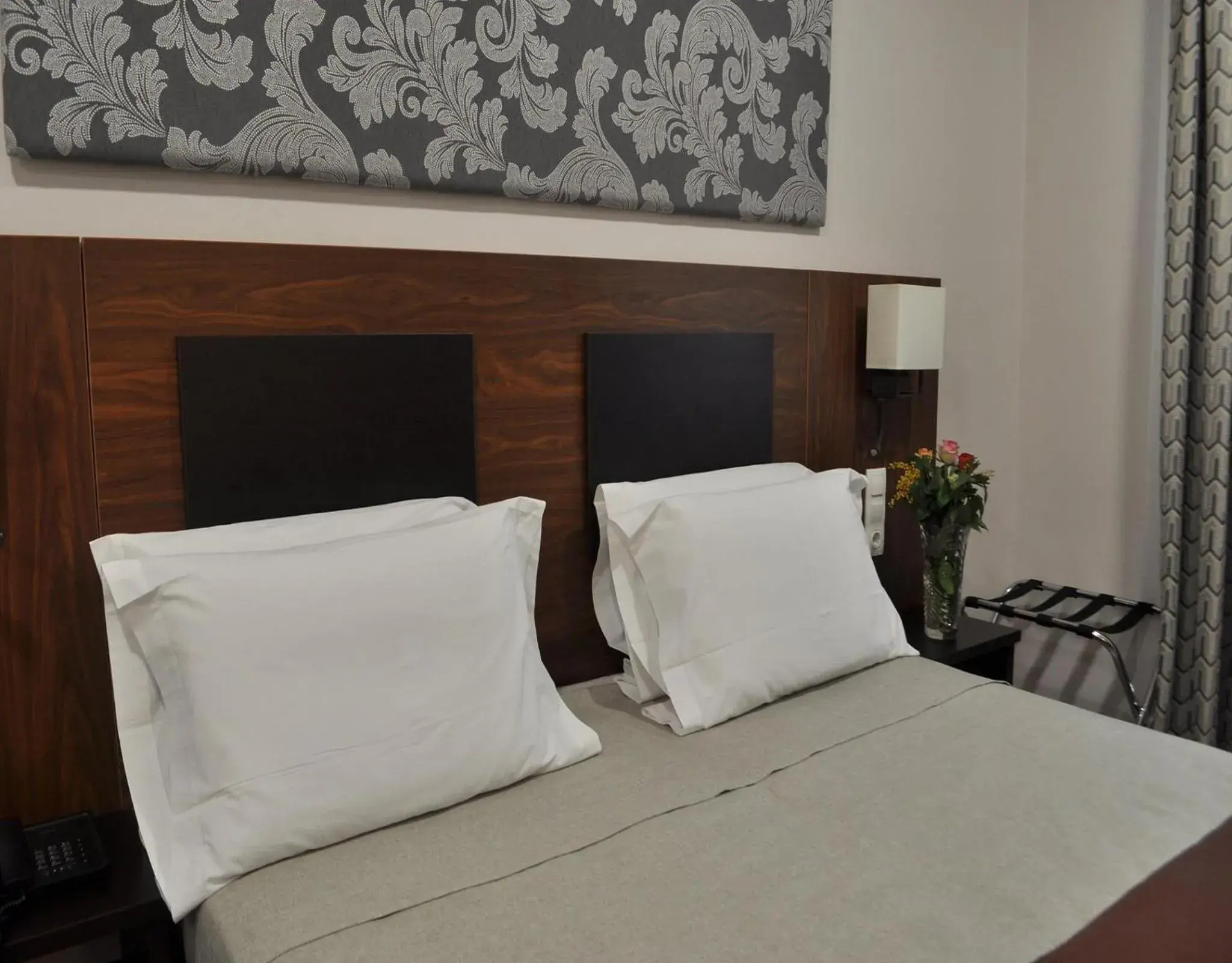 Bed in City Hotel Alger Bed in City Hotel Alger