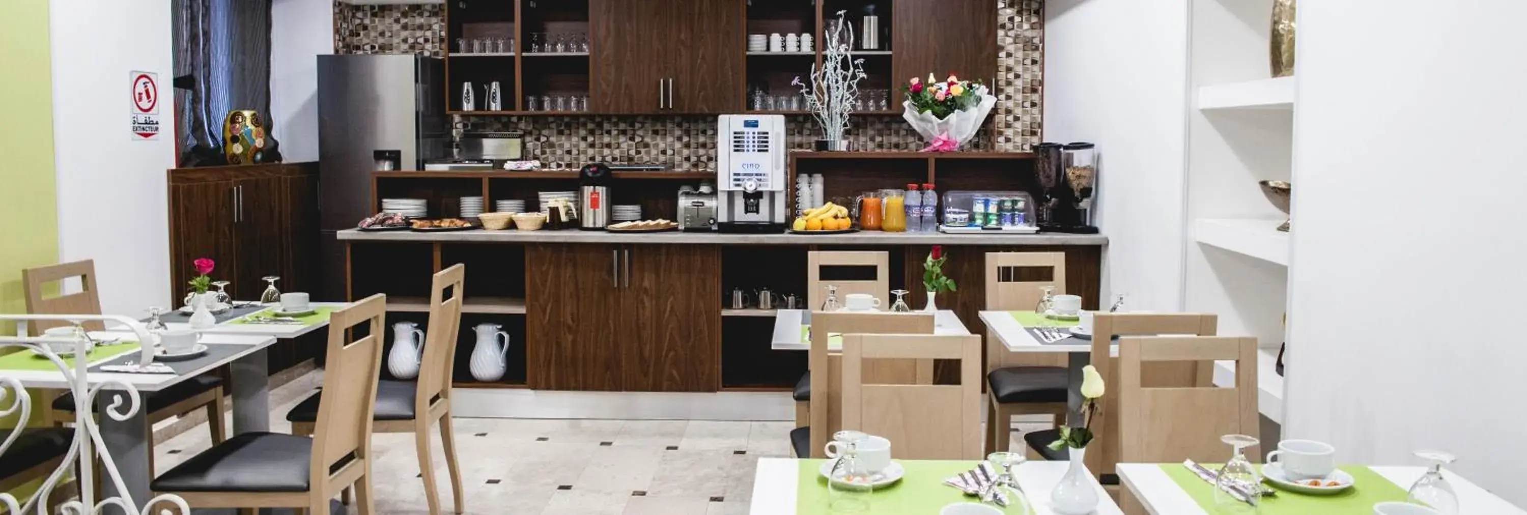 Restaurant/places to eat in City Hotel Alger Restaurant/places to eat in City Hotel Alger