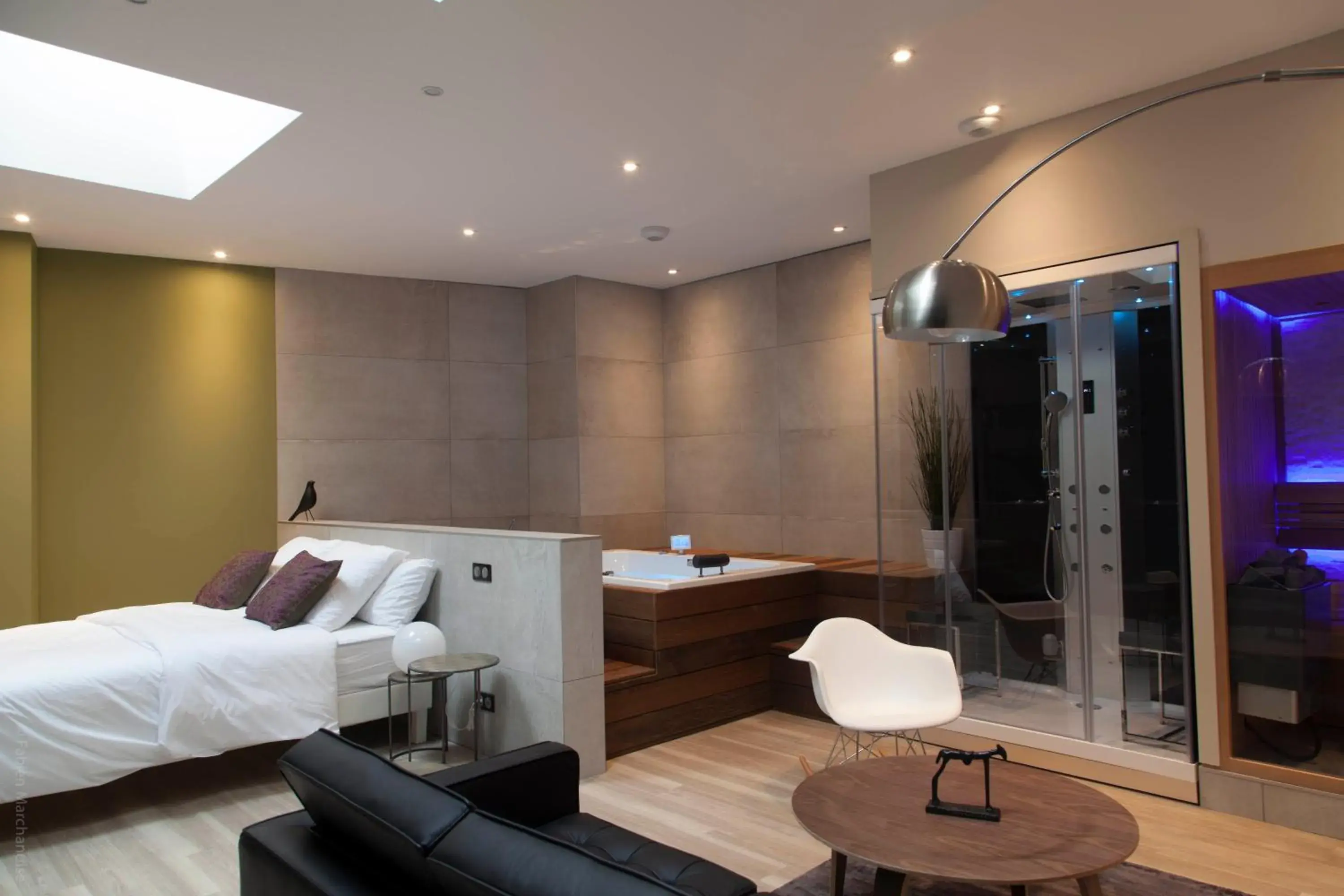 One-Bedroom Apartment with Private Spa in My Spa One-Bedroom Apartment with Private Spa in My Spa