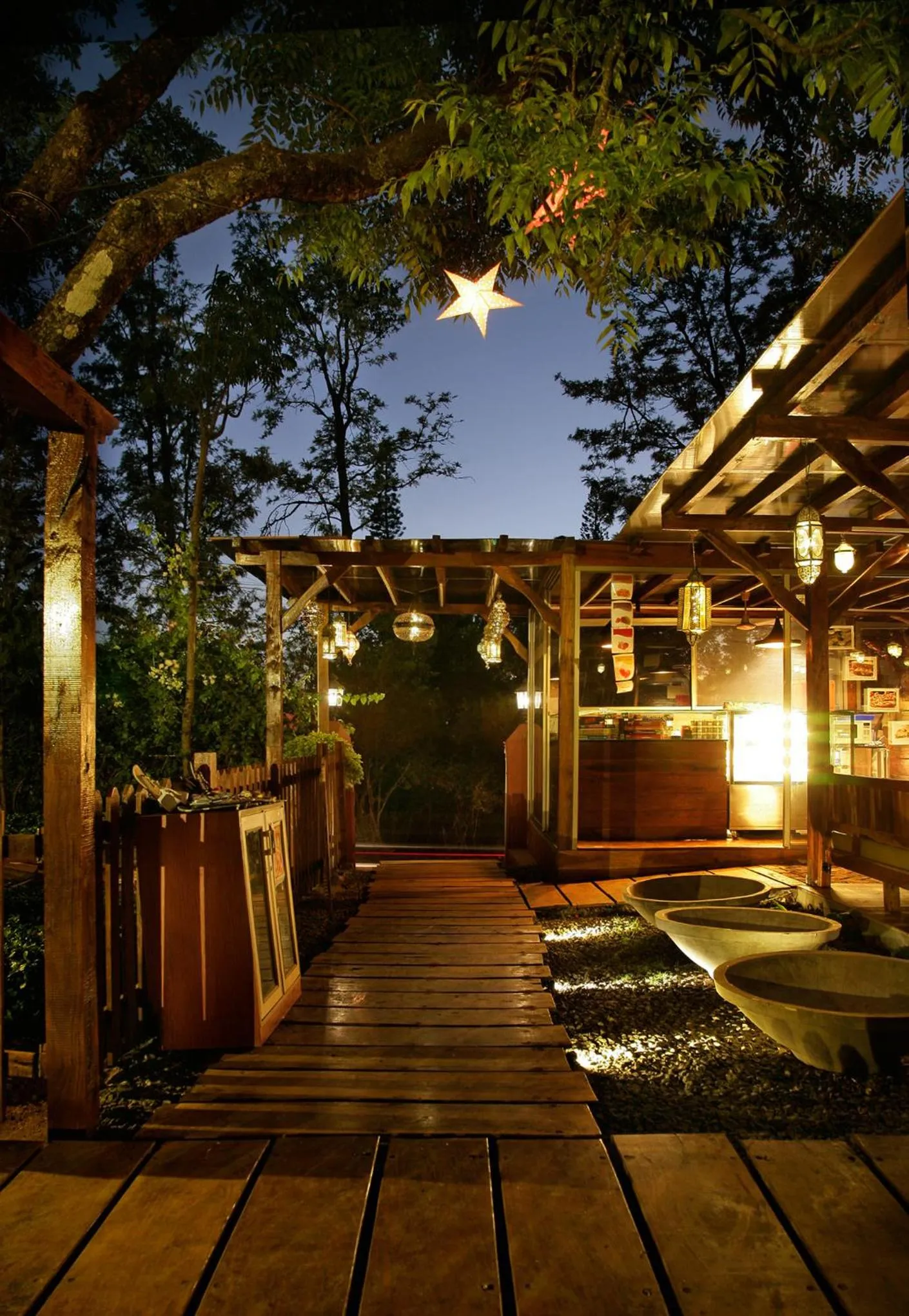 On-site shops in Hotel Malas