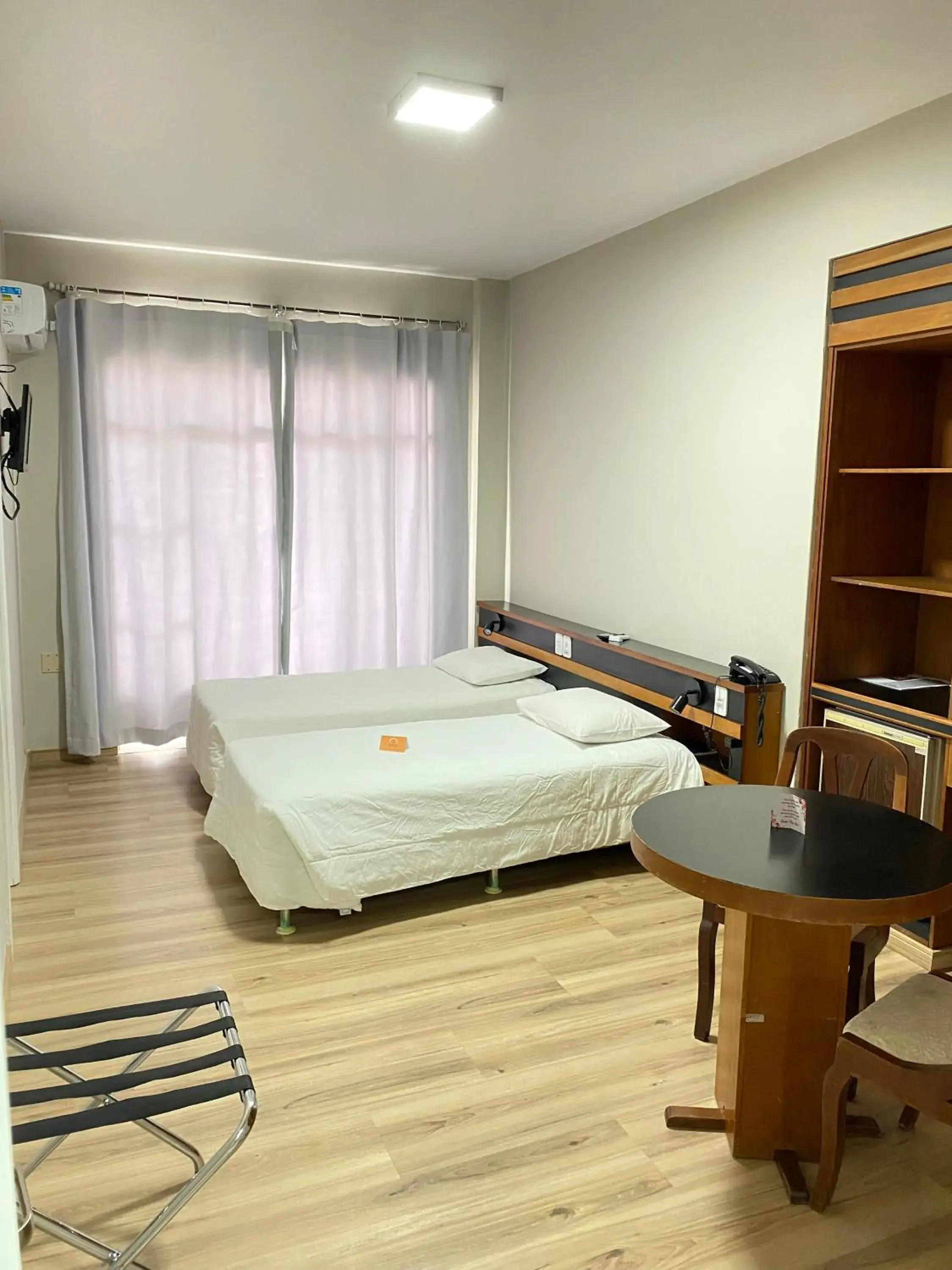 Double Room in Map Hotel Double Room in Map Hotel