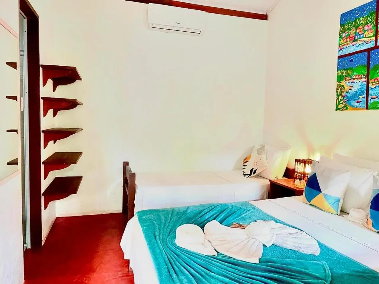 Photo of the whole room, Bed in Pousada Lumar