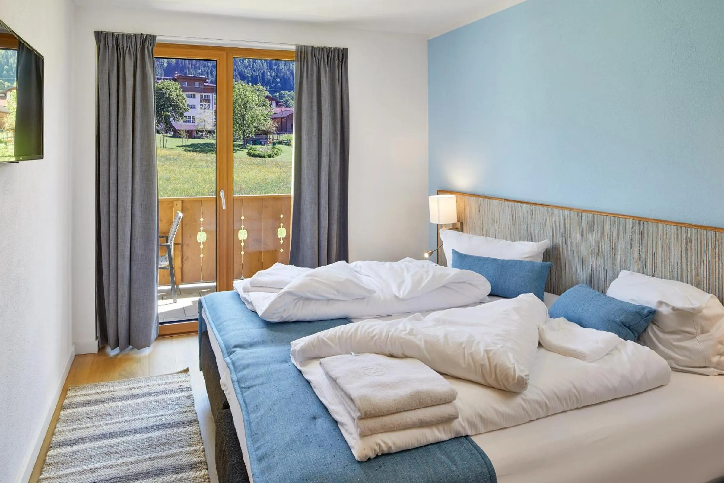 Day, Bed in Residenz Drachenstein Wildschönau