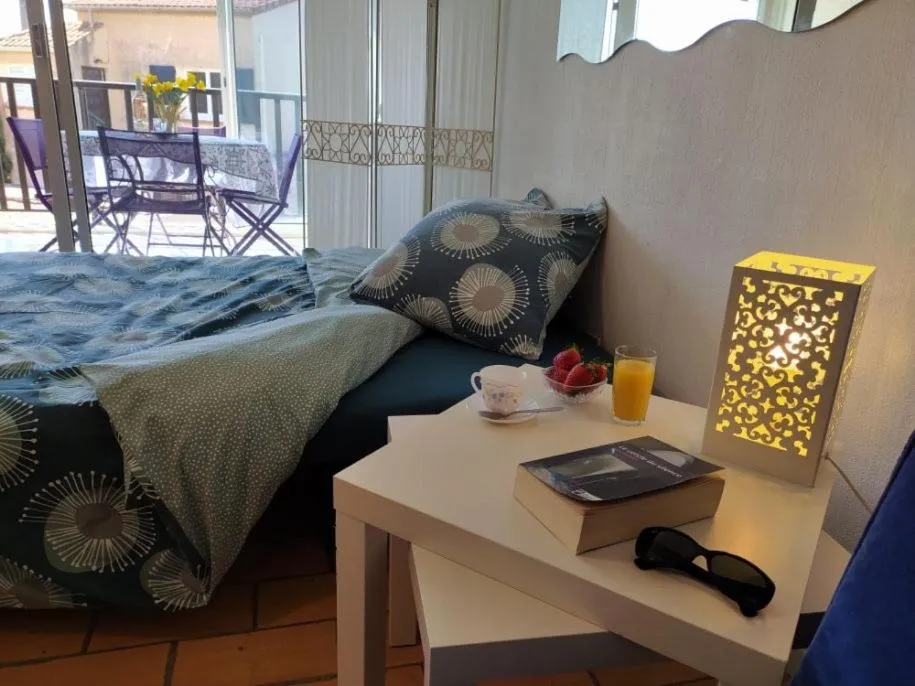 Bed in Sun & Sea Apart