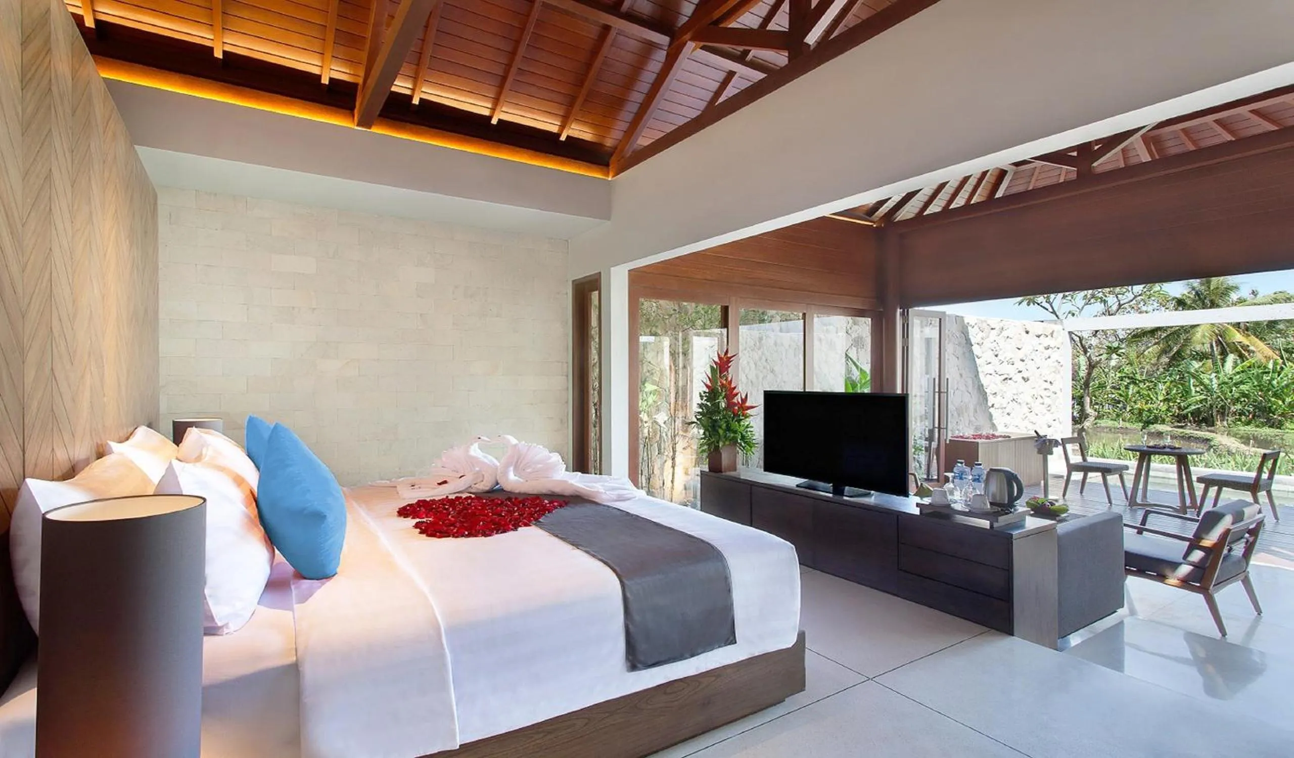 Bed in Wyndham Tamansari Jivva Resort Bali