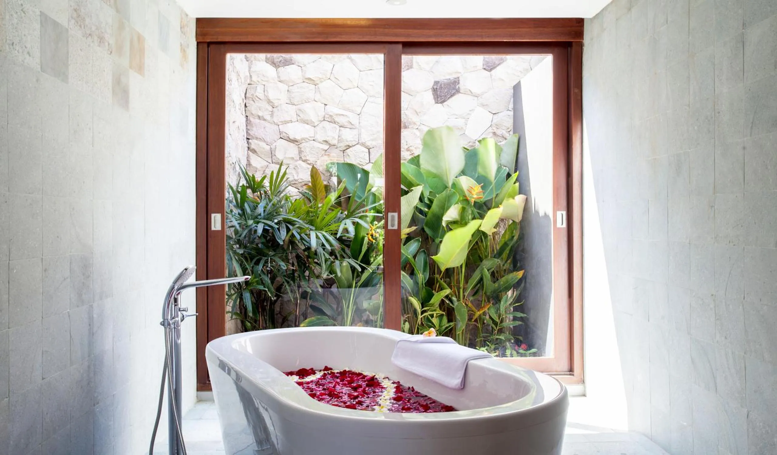 Bathroom in Wyndham Tamansari Jivva Resort Bali