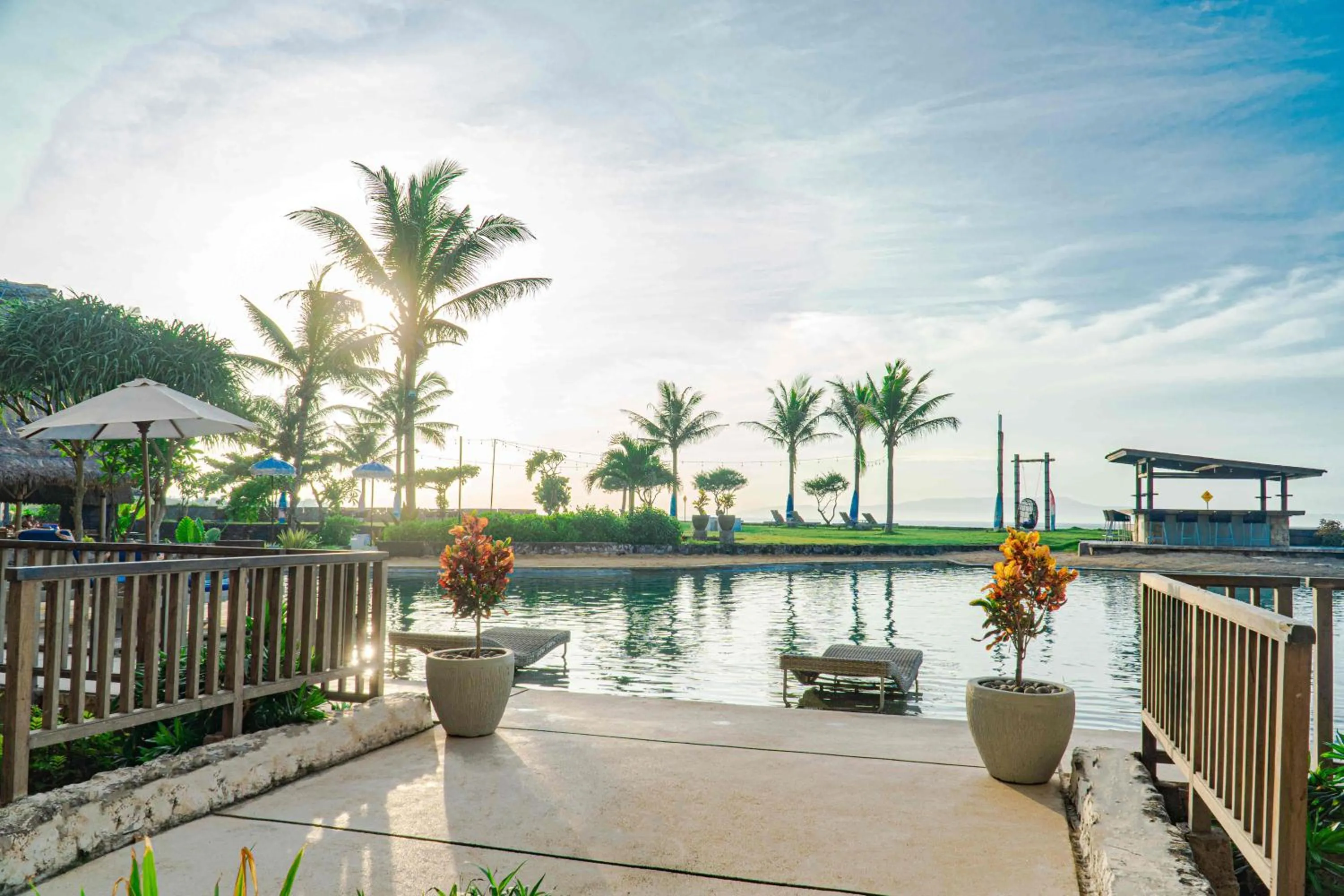 Swimming pool in Wyndham Tamansari Jivva Resort Bali