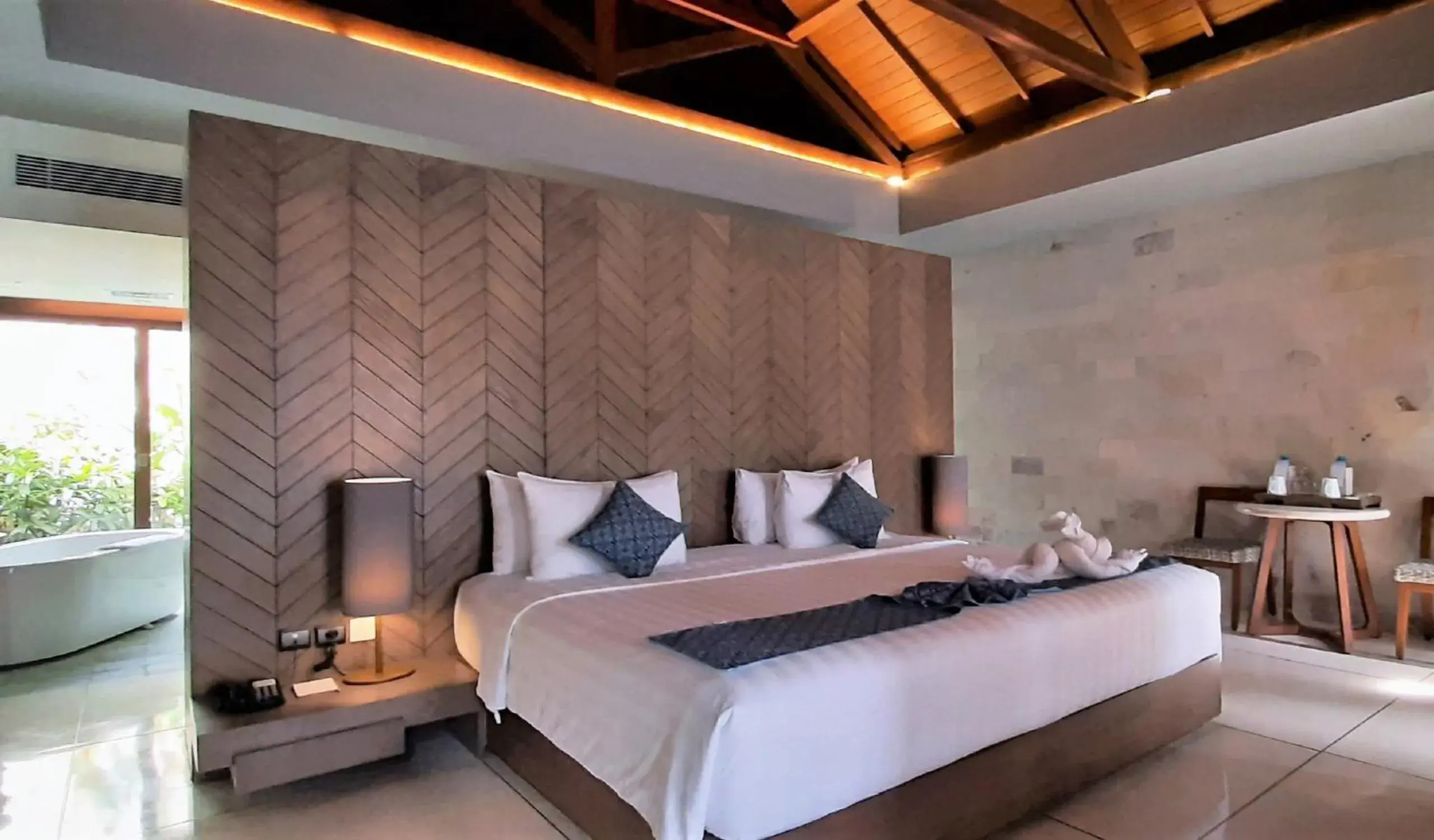 Bed in Wyndham Tamansari Jivva Resort Bali Bed in Wyndham Tamansari Jivva Resort Bali