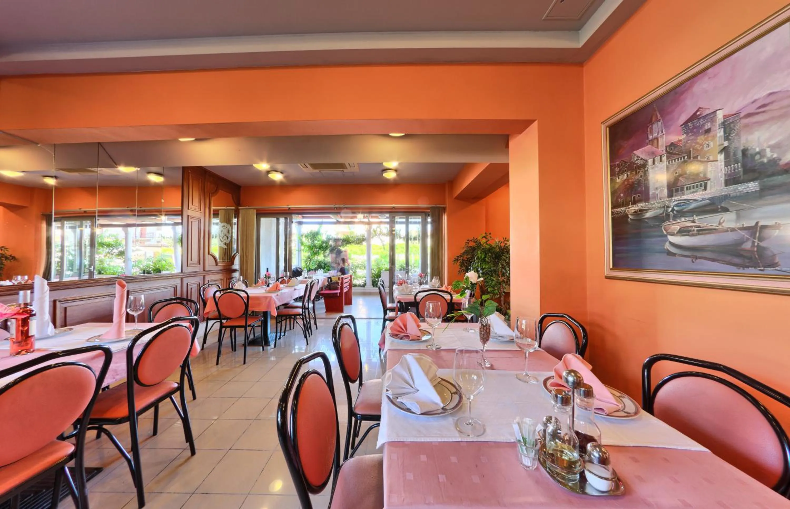 Restaurant/places to eat in Hotel Trogirski Dvori