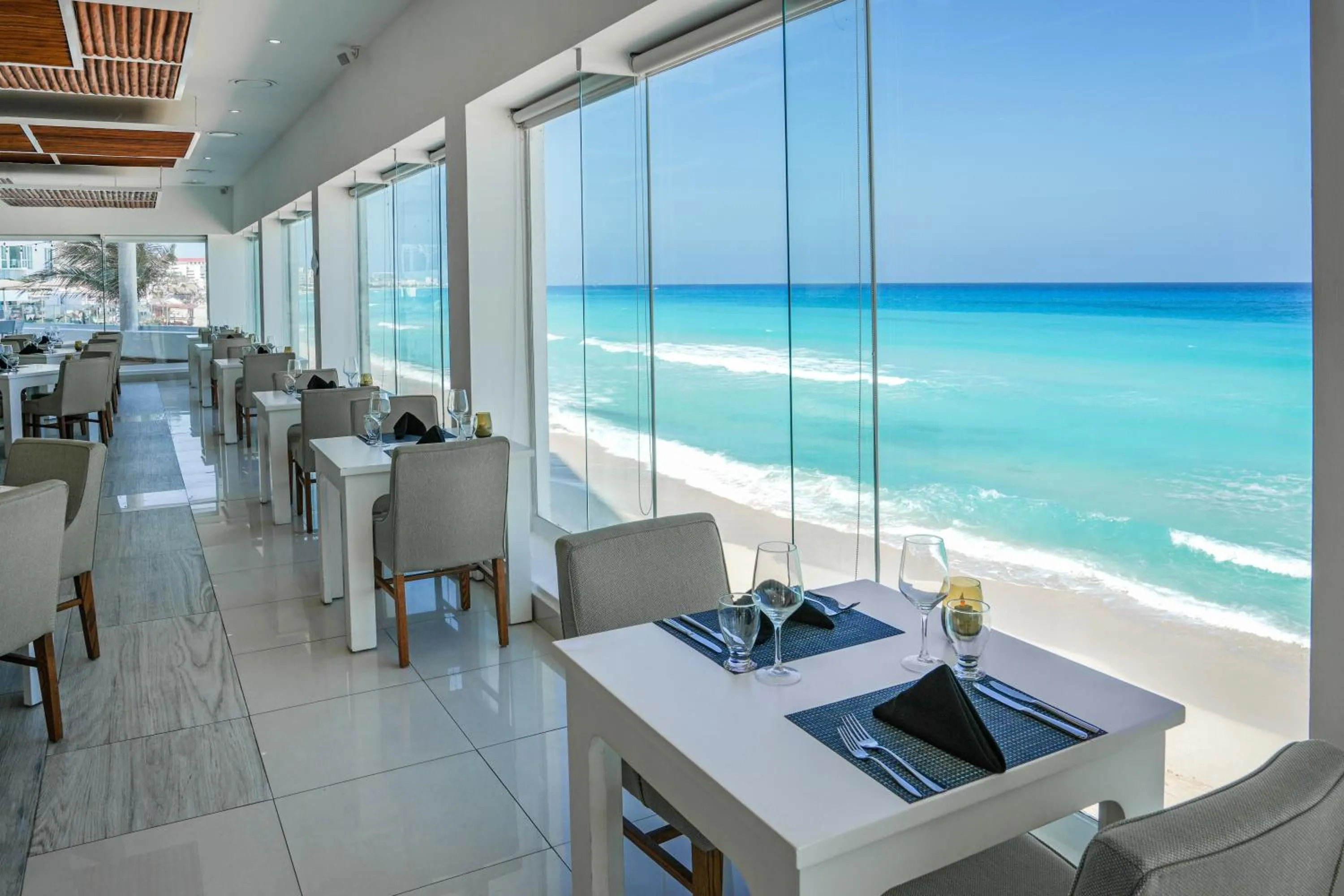 Restaurant/places to eat in Oleo Cancun Playa All Inclusive Resort