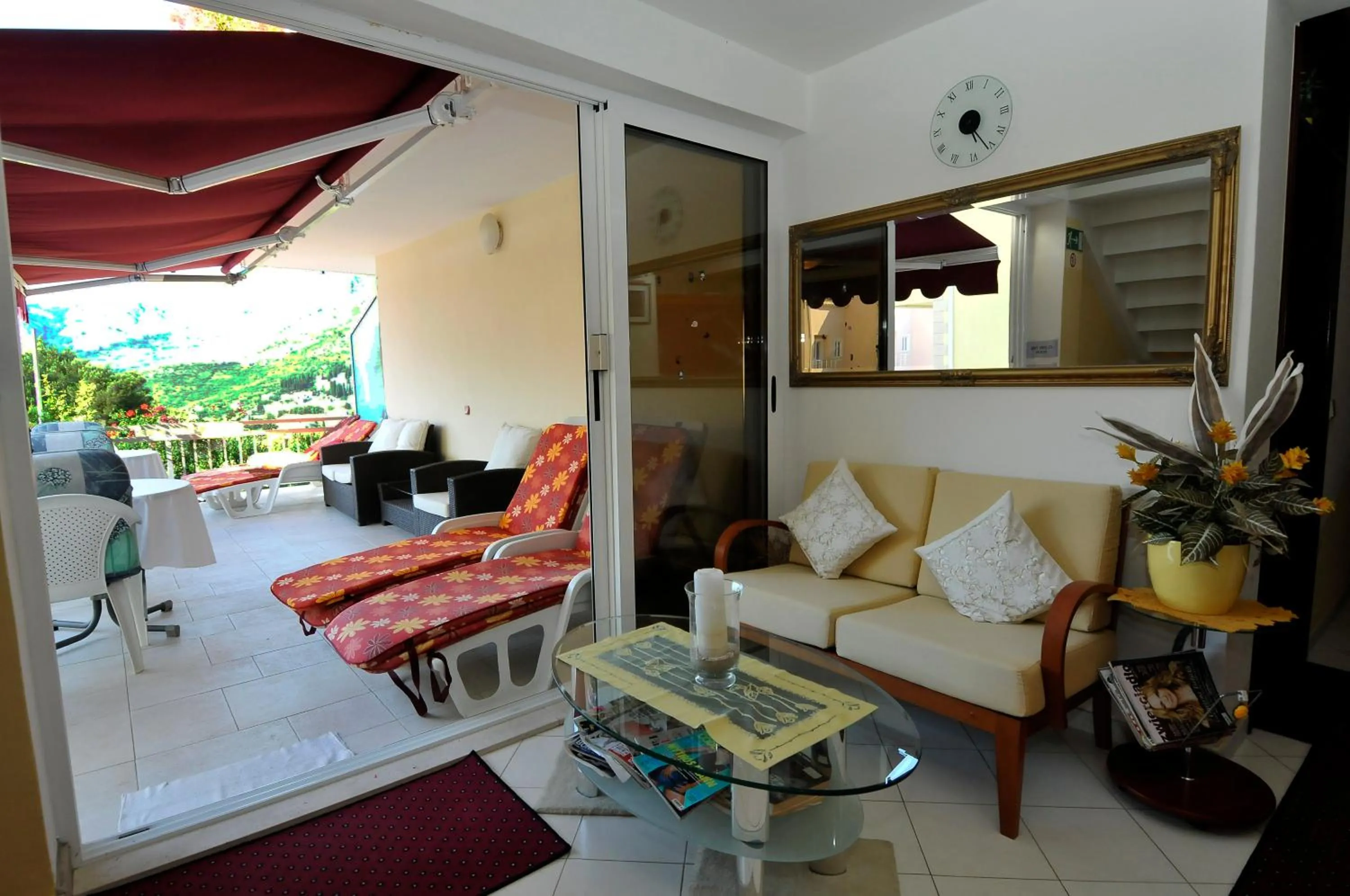 Balcony/Terrace in Hotel Haus Am Meer Cavtat