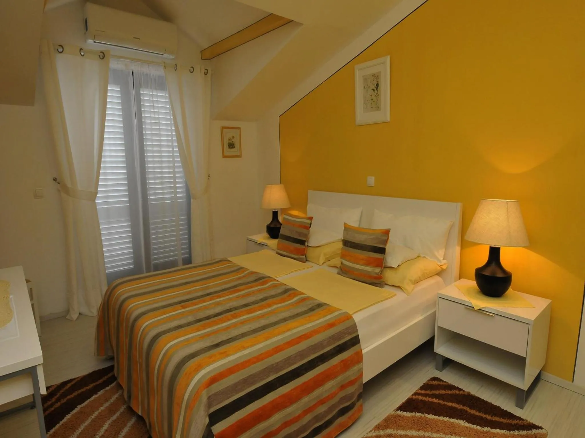 Photo of the whole room, Bed in Hotel Haus Am Meer Cavtat