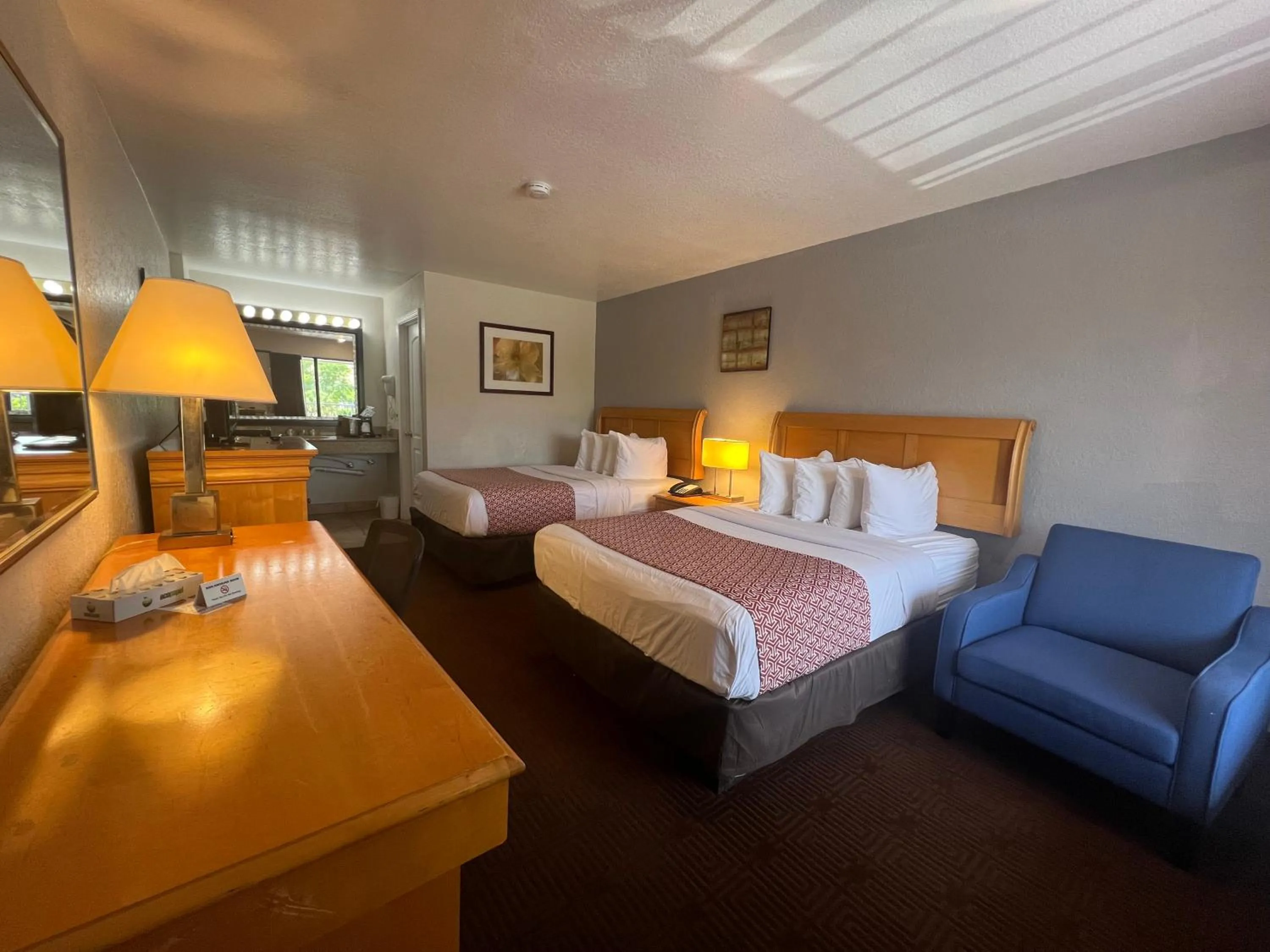 Bedroom, Bed in Garden Inn Homestead/Everglades/Gateway to Keys