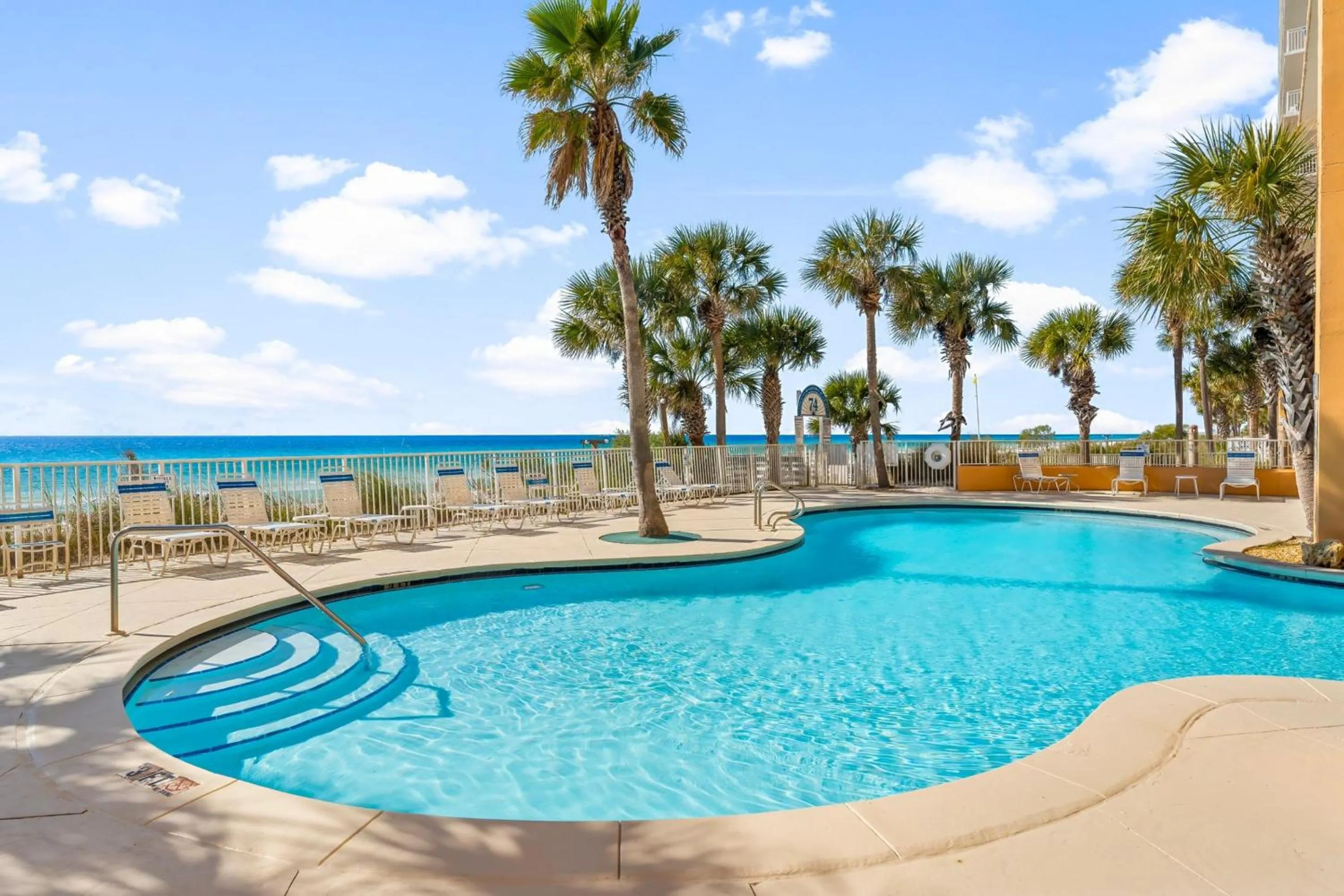 Splash Beach Resort by Panhandle Getaways
