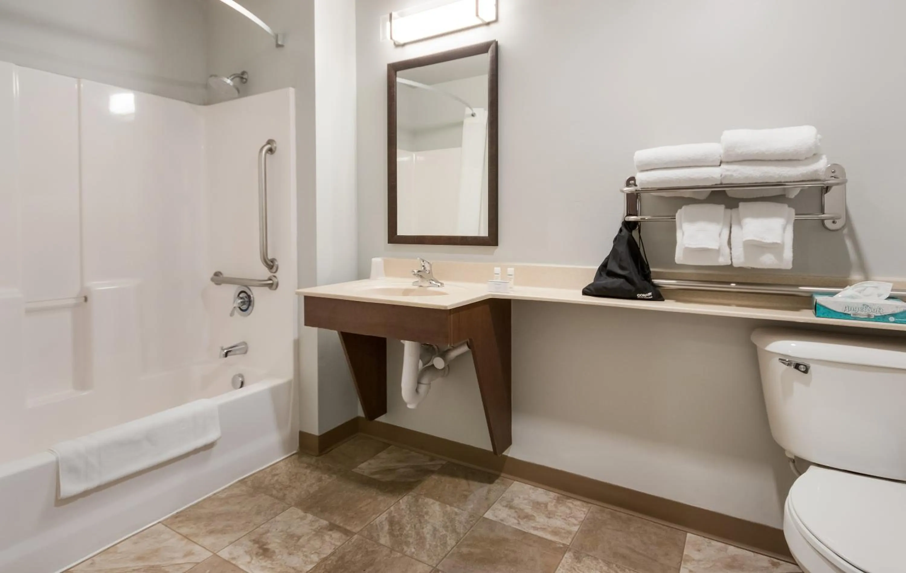 Bathroom in My Place Hotel - Atlanta West I-20/Lithia Springs, GA