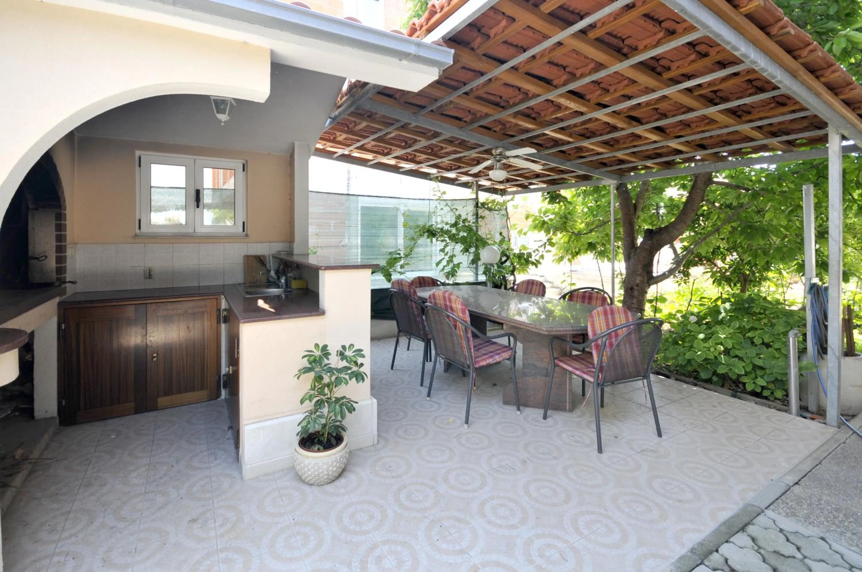 BBQ facilities in Apartmani Trogir