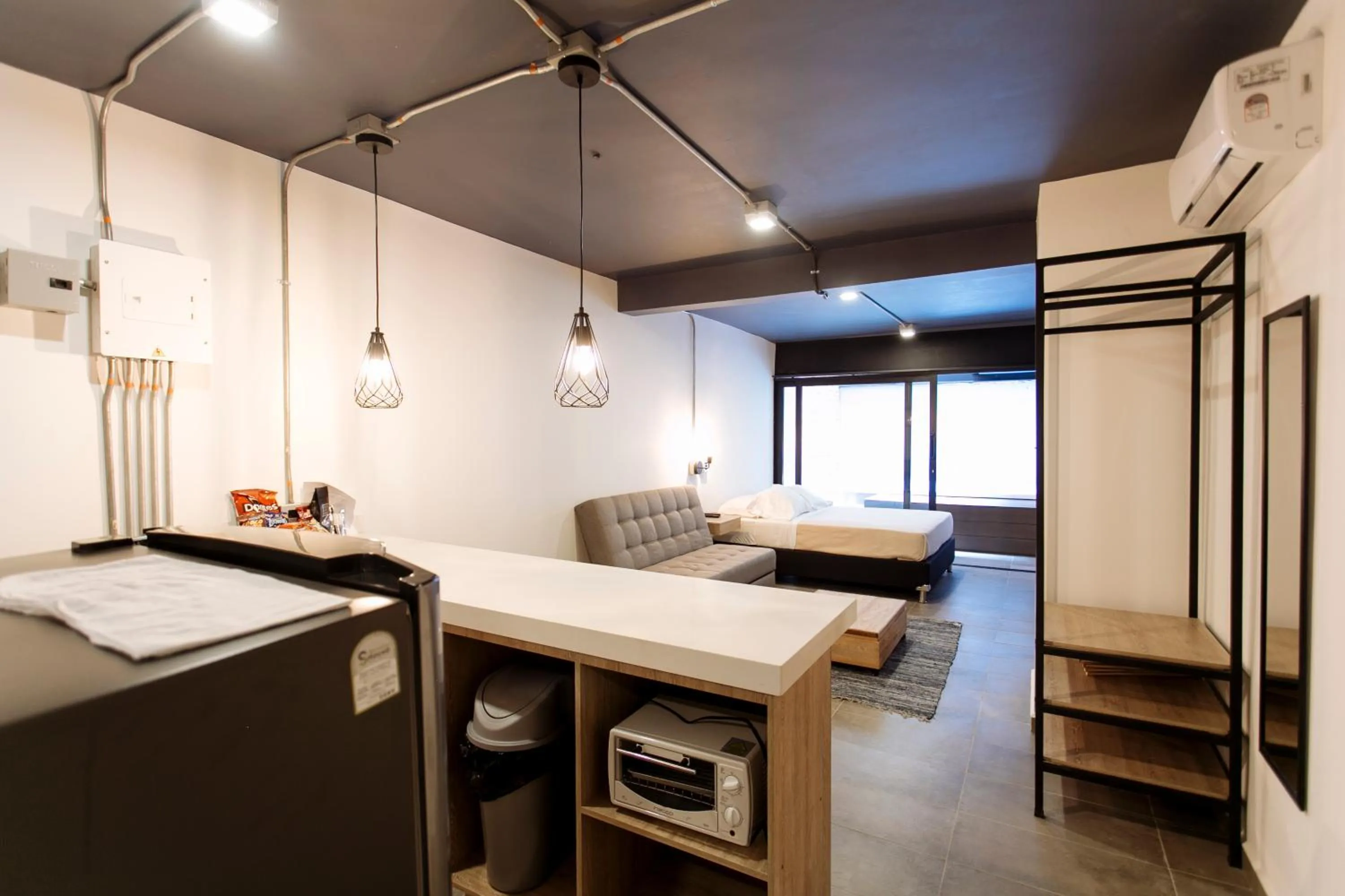 Photo of the whole room, Bed in Soy Local Provenza