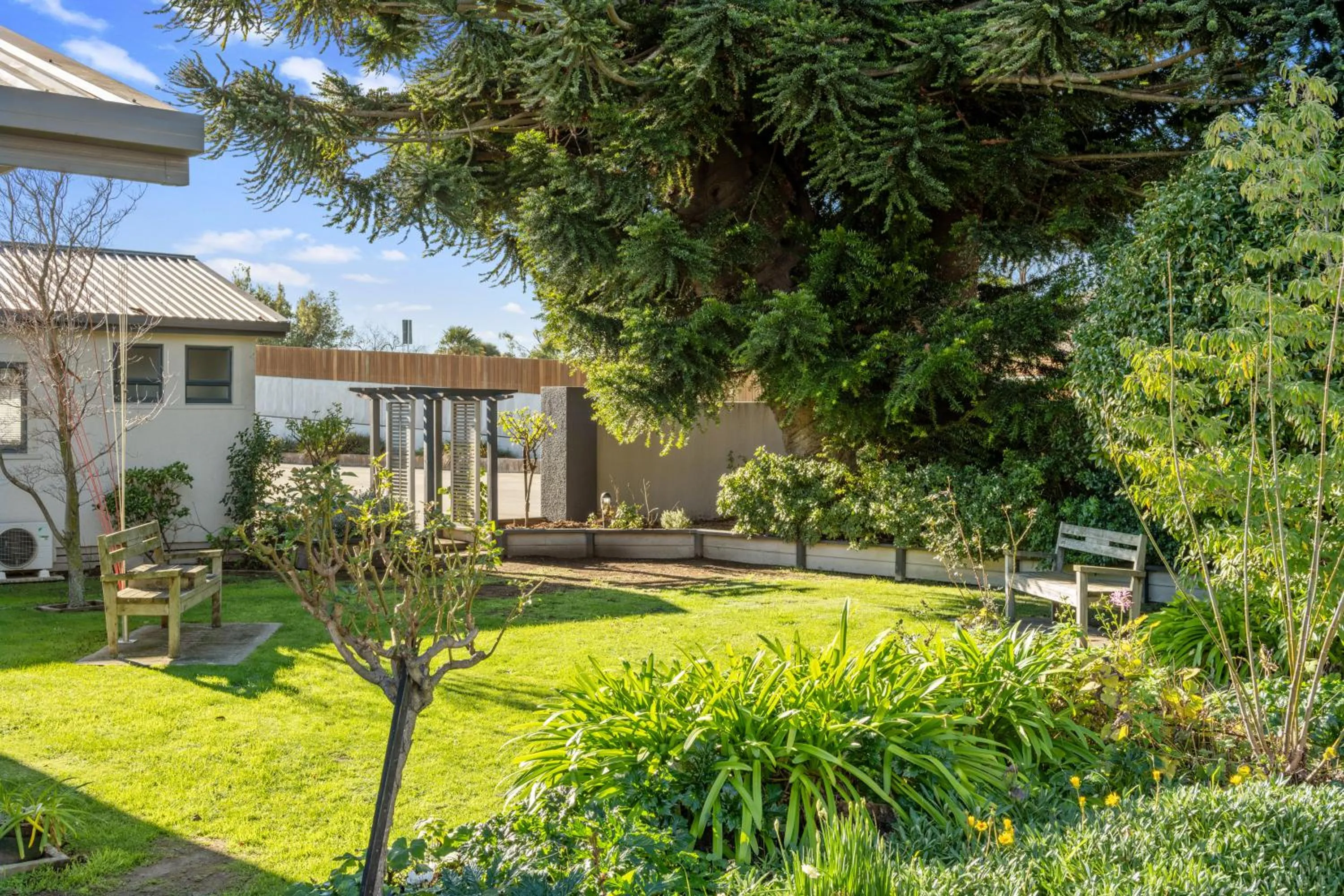 Garden in Grove Park Motor Lodge