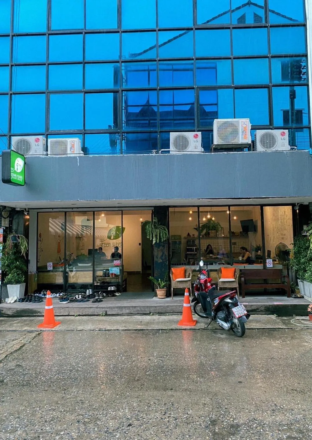 Property building in Green Sleep Hostel