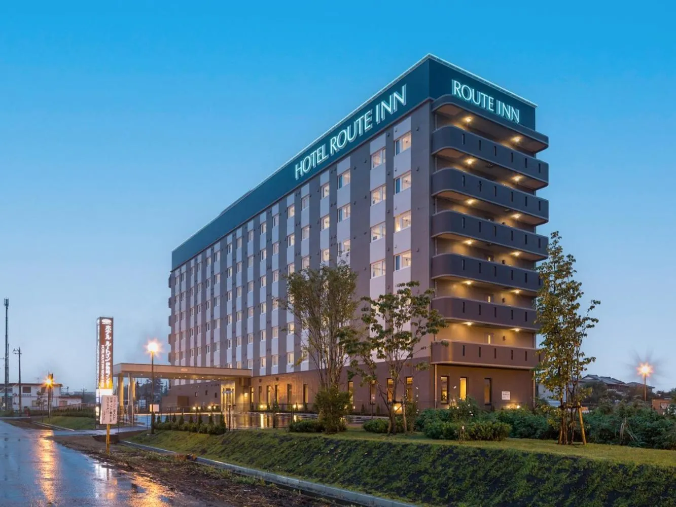 Property building in Hotel Route-Inn Isesaki Inter
