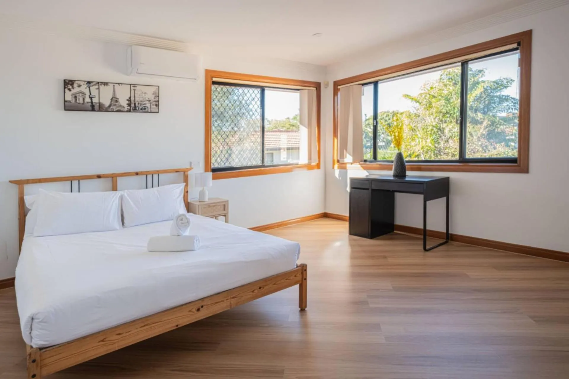 Bed in River Plaza Apartments Brisbane Southbank