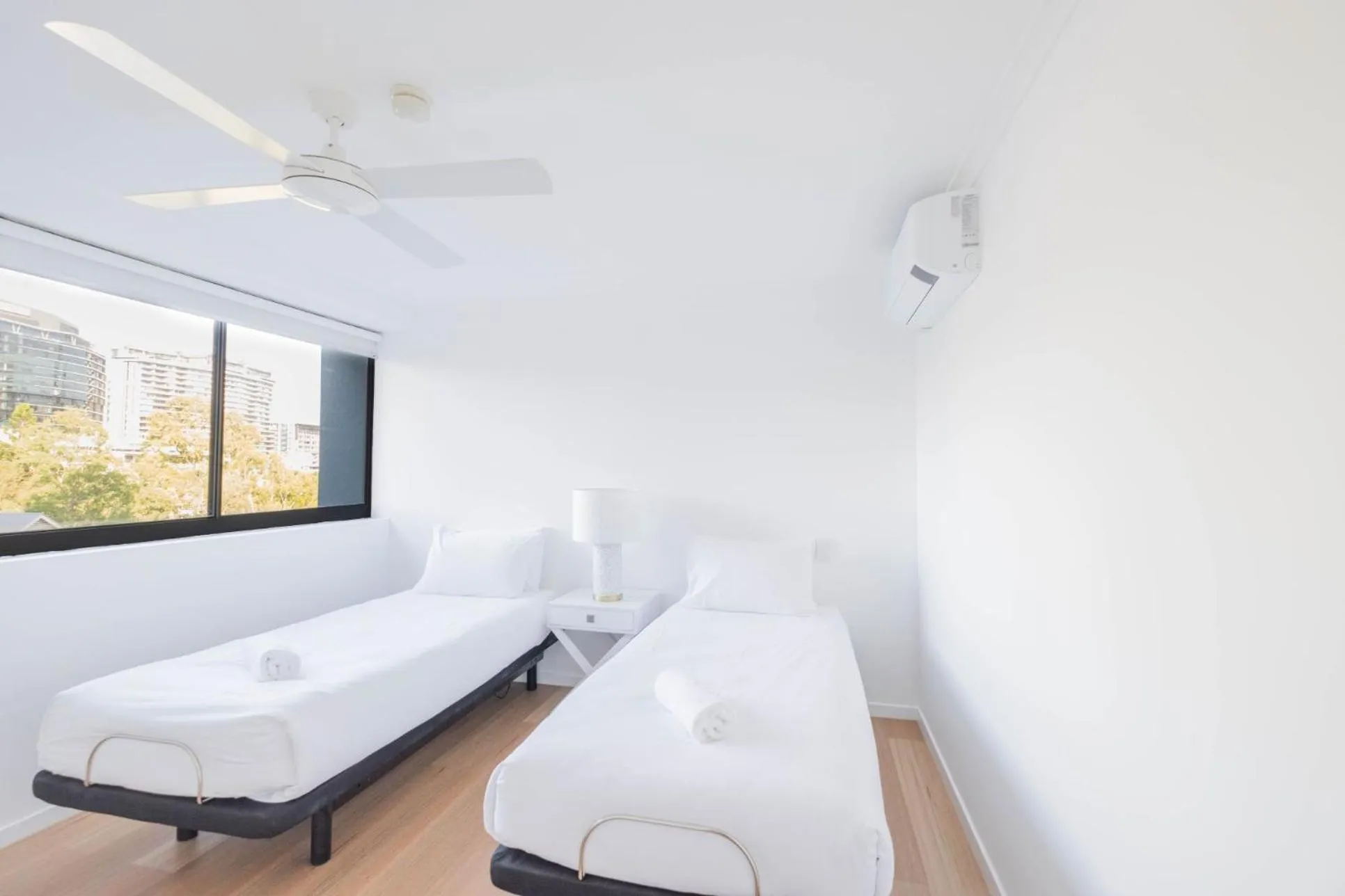 Bed in River Plaza Apartments Brisbane Southbank