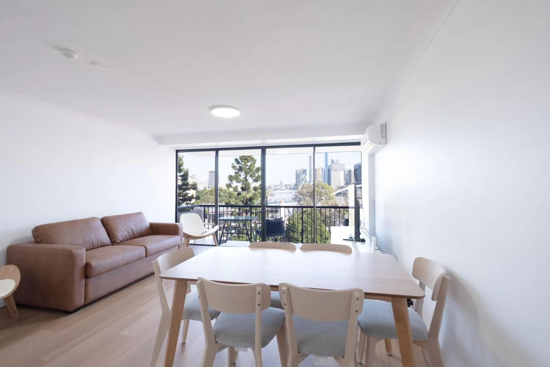 River Plaza Apartments Brisbane Southbank