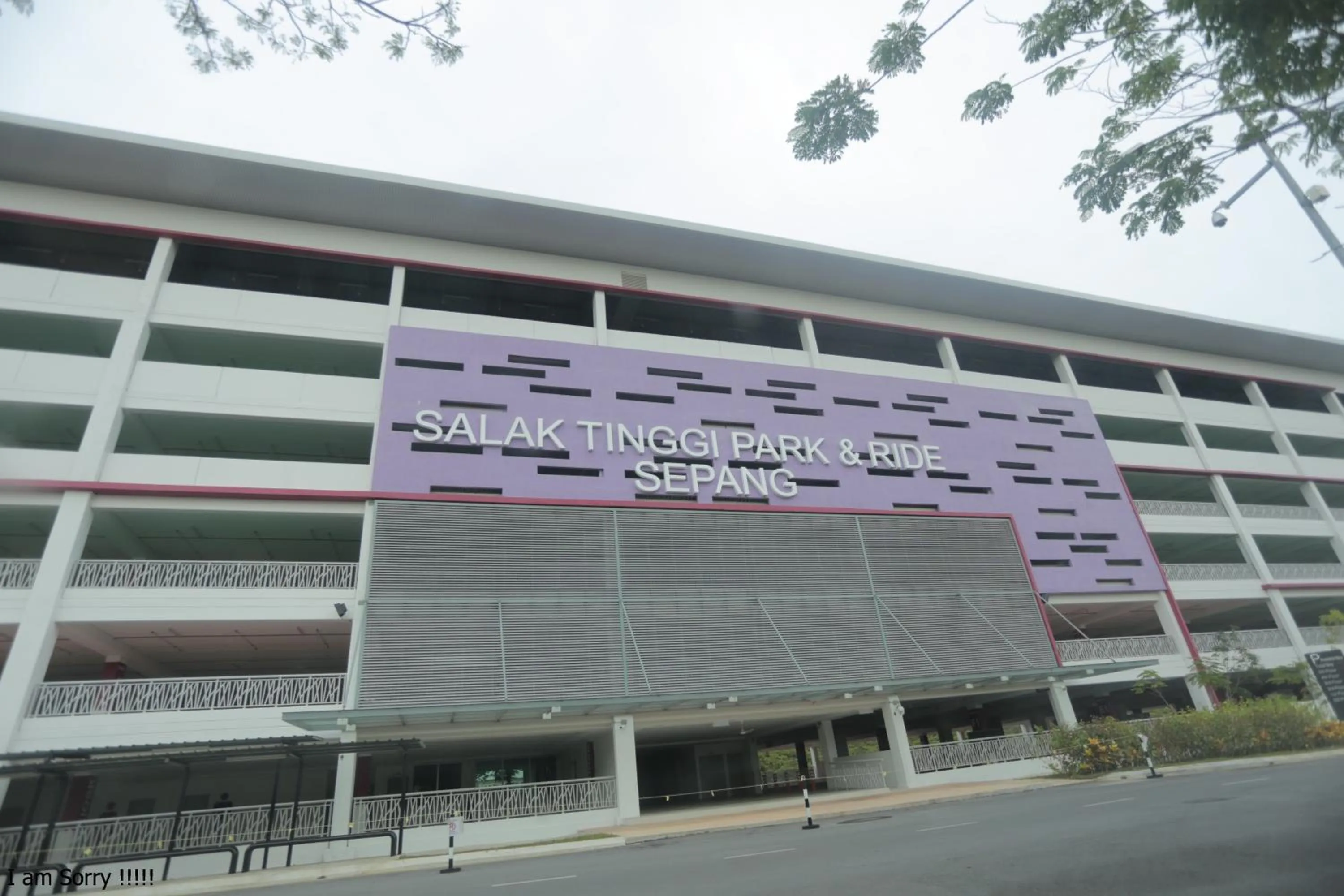 JAM Hotel Kota Warisan Sepang @ ERL Salak Tinggi, KLIA 1-2 & F1