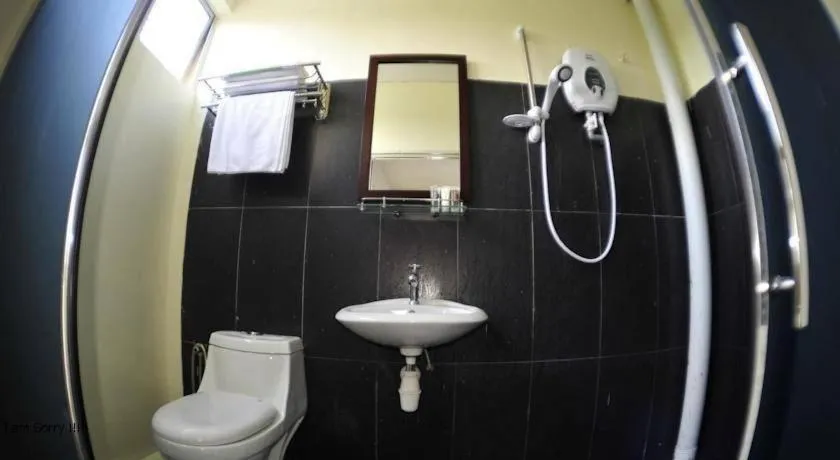 JAM Hotel Kota Warisan Sepang @ ERL Salak Tinggi, KLIA 1-2 & F1